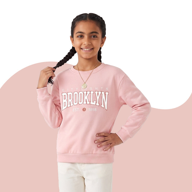 Shein Kids Pullovers & Sweaters +