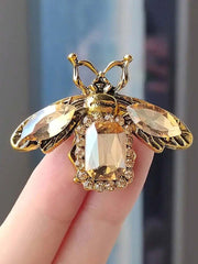 Shein Vintage Baroque Bee Rhinestone Brooch Pin >