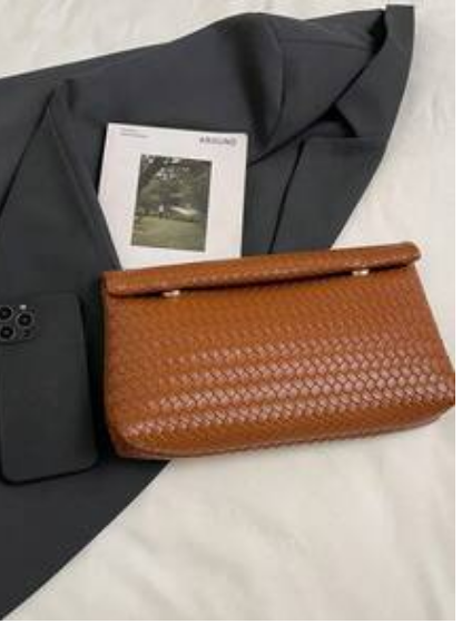 Shein Large Capacity Flap Magnetic Closure Small Square Bag  >