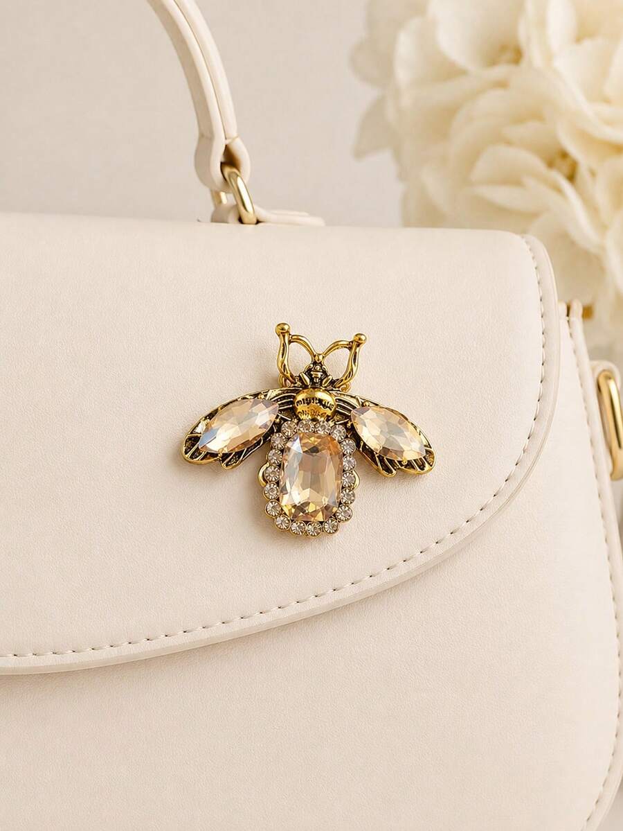 Shein Vintage Baroque Bee Rhinestone Brooch Pin >