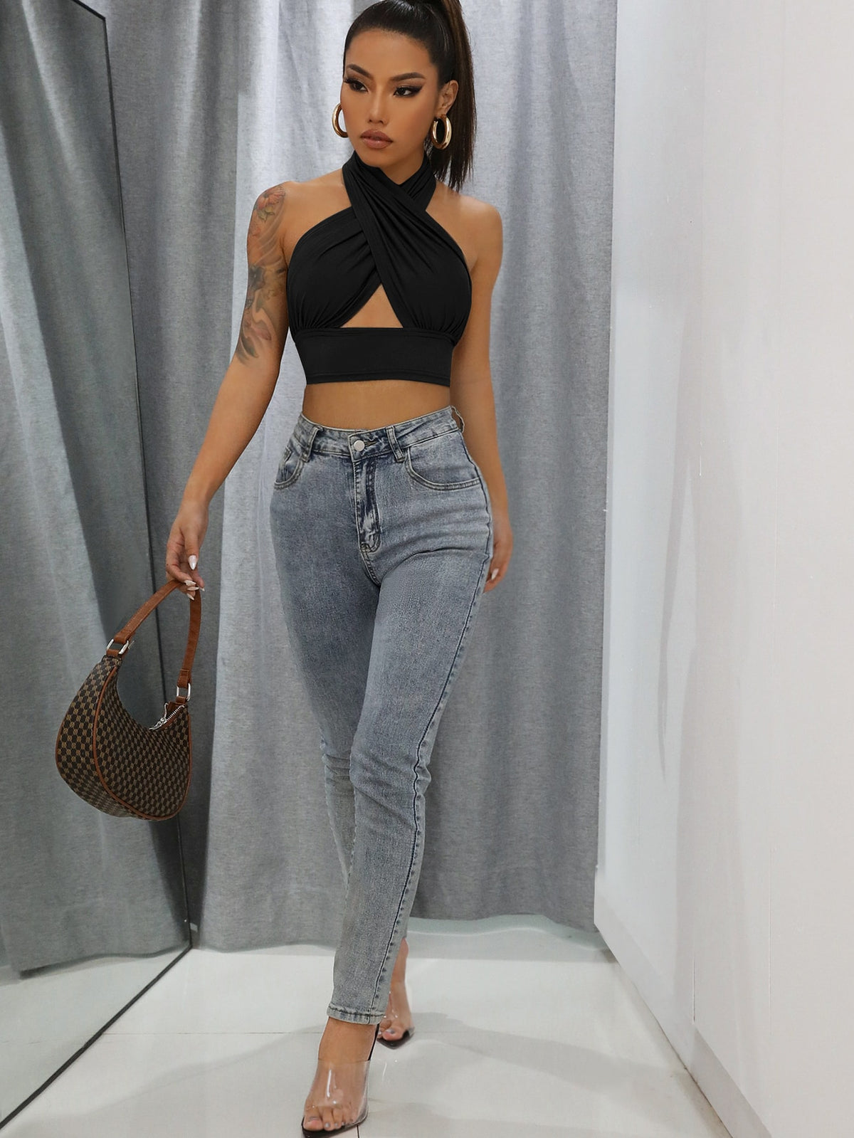 Women's Solid Criss Cross Backless Crop Halter Top