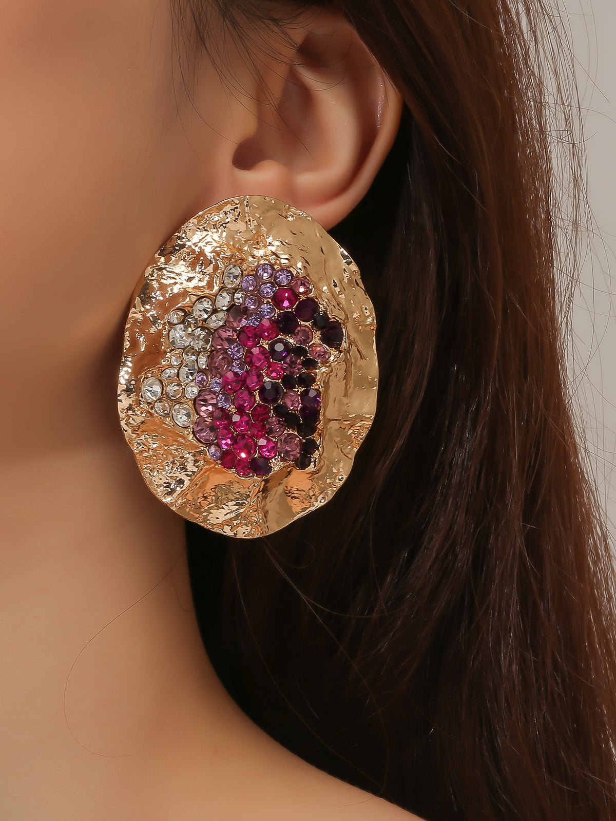 Women's Textured Rhinestone Stud Earrings