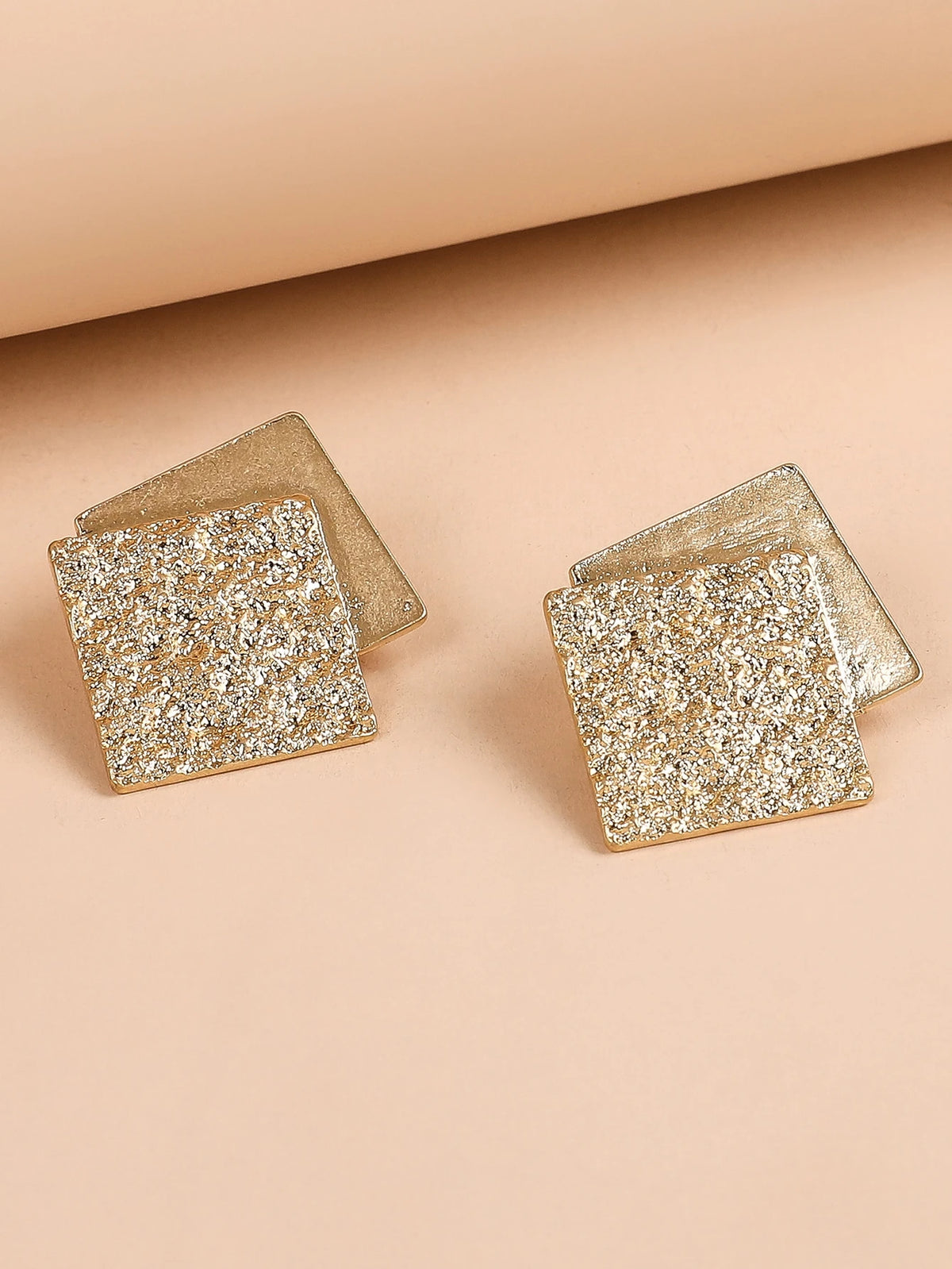 Women's Fashionable Geometric Square Layered Stud Earrings