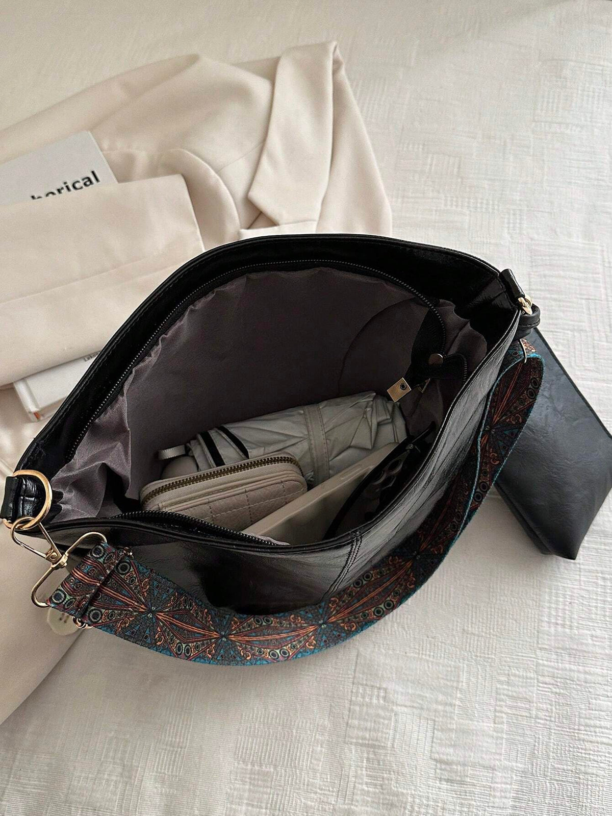 Women's Casual Vintage PU Leather Bucket Shoulder Bag