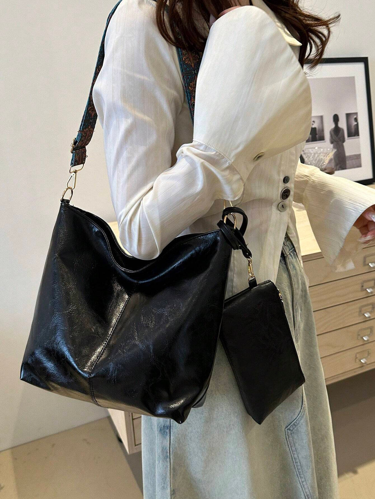 Women's Casual Vintage PU Leather Bucket Shoulder Bag