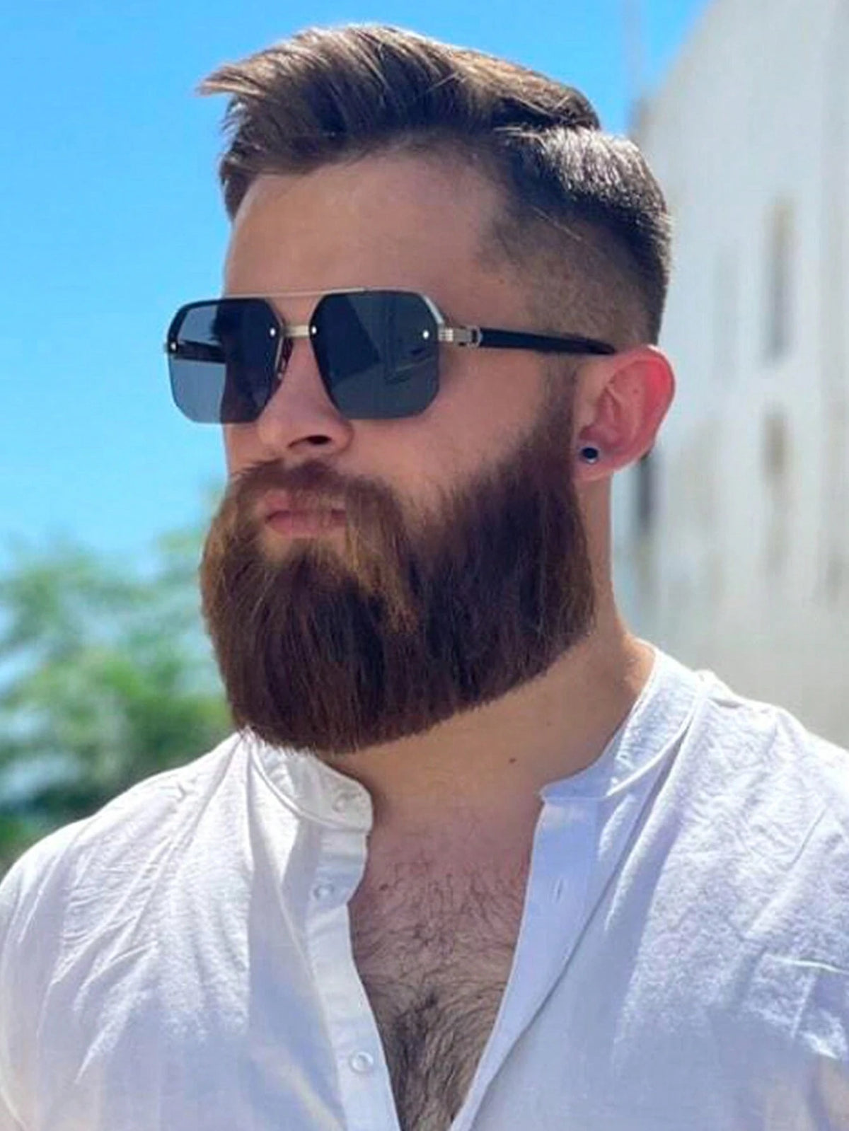 Men's Fashionable Polygon Metal Frame Rivet Sunglasses