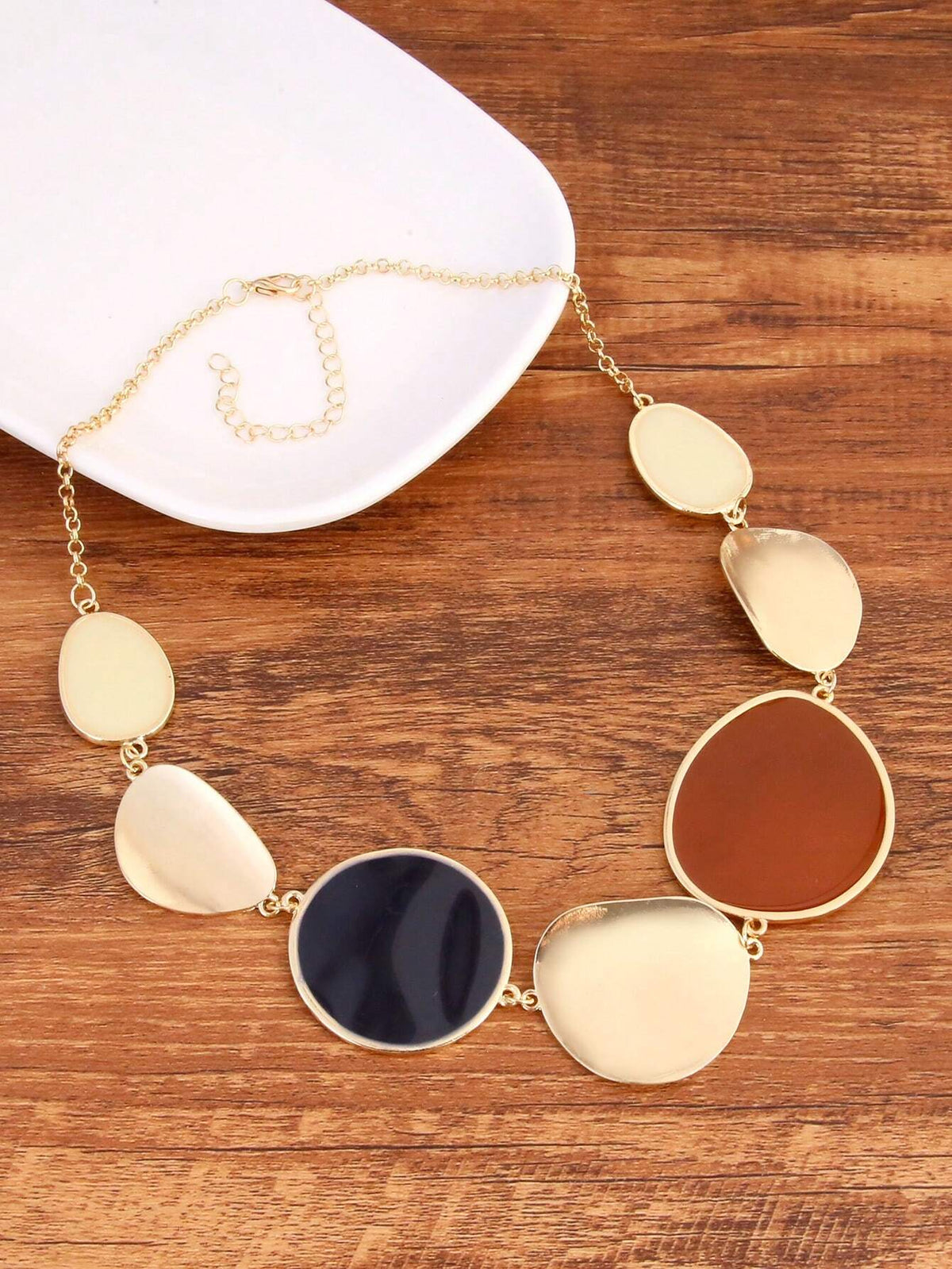 Women's Vintage Interlocking Chain Chunky Necklace