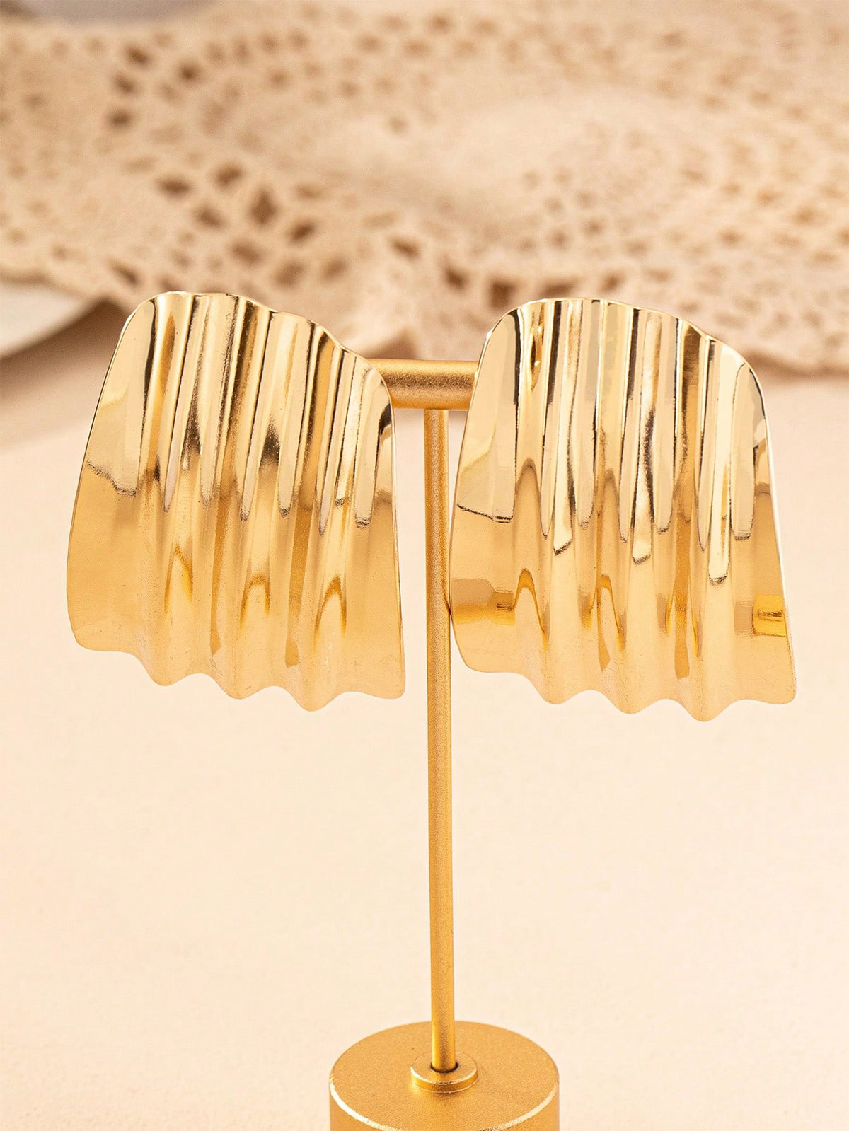 Women's Asymmetrical Pleated Geometric Vintage Statement Earrings