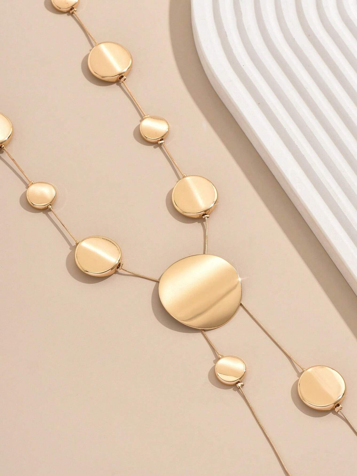 Women's Elegant Geometric Glossy Snake Chain Long Y-Necklace