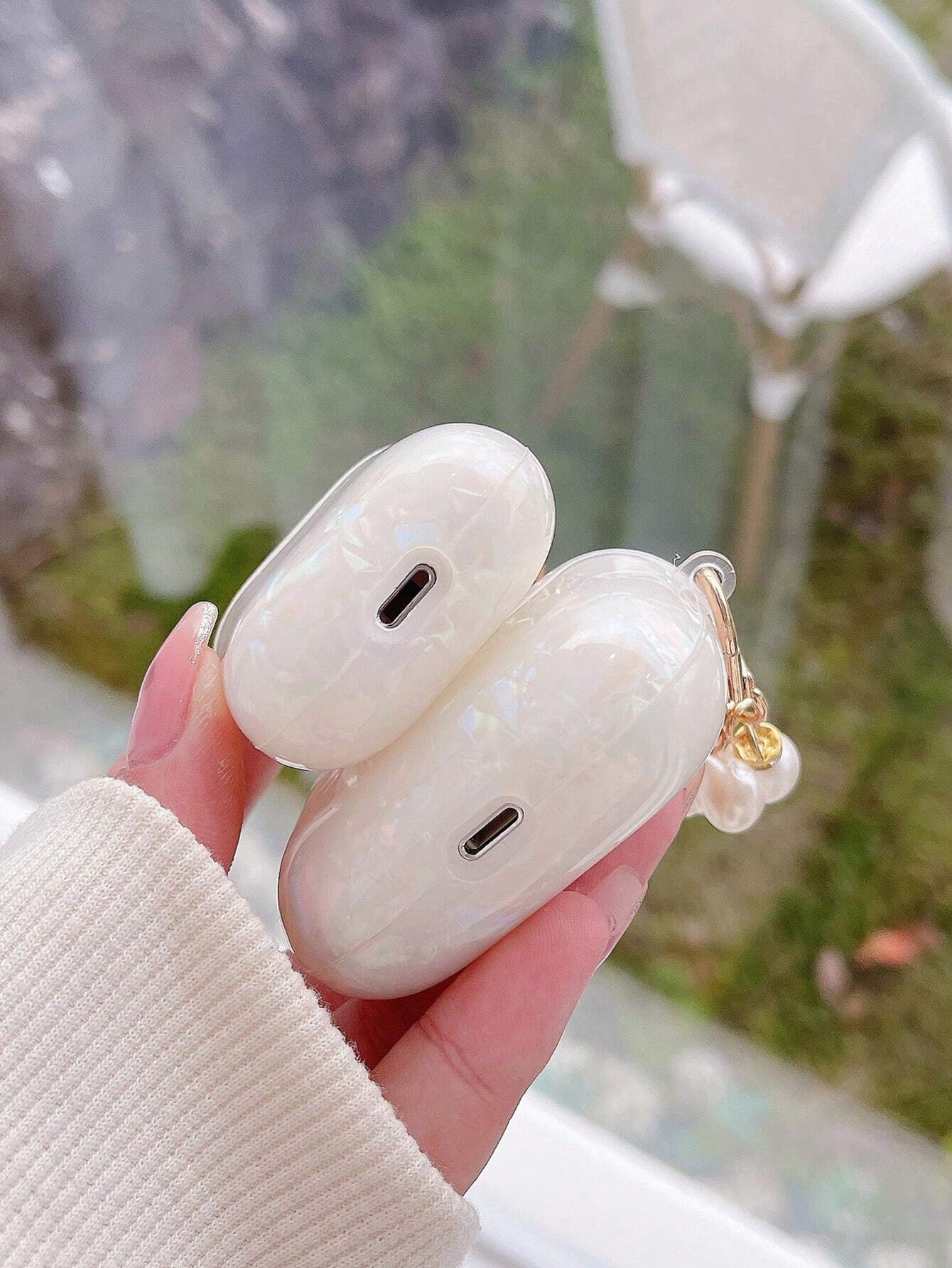 Faux Pearl Butterfly Protective Earphone Case for AirPods