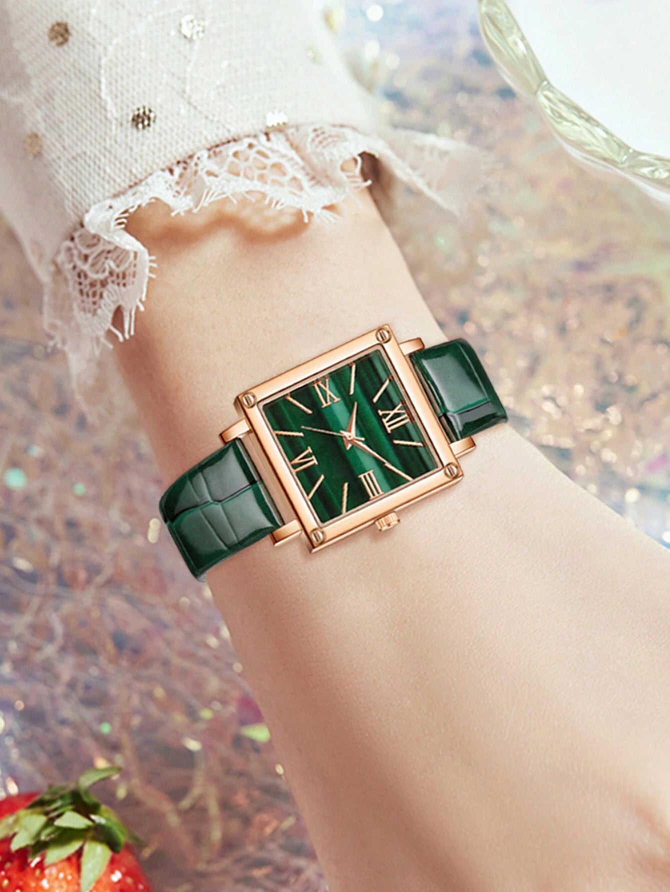 Ladies' 5-Piece Retro Square Dial Quartz Watch Bracelet Set