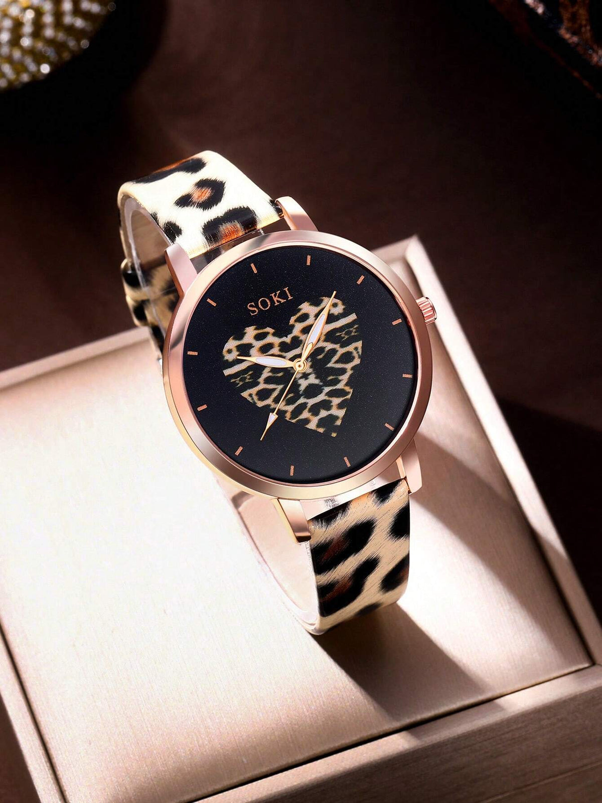 Women's Elegant Quartz Watch and Jewelry Set