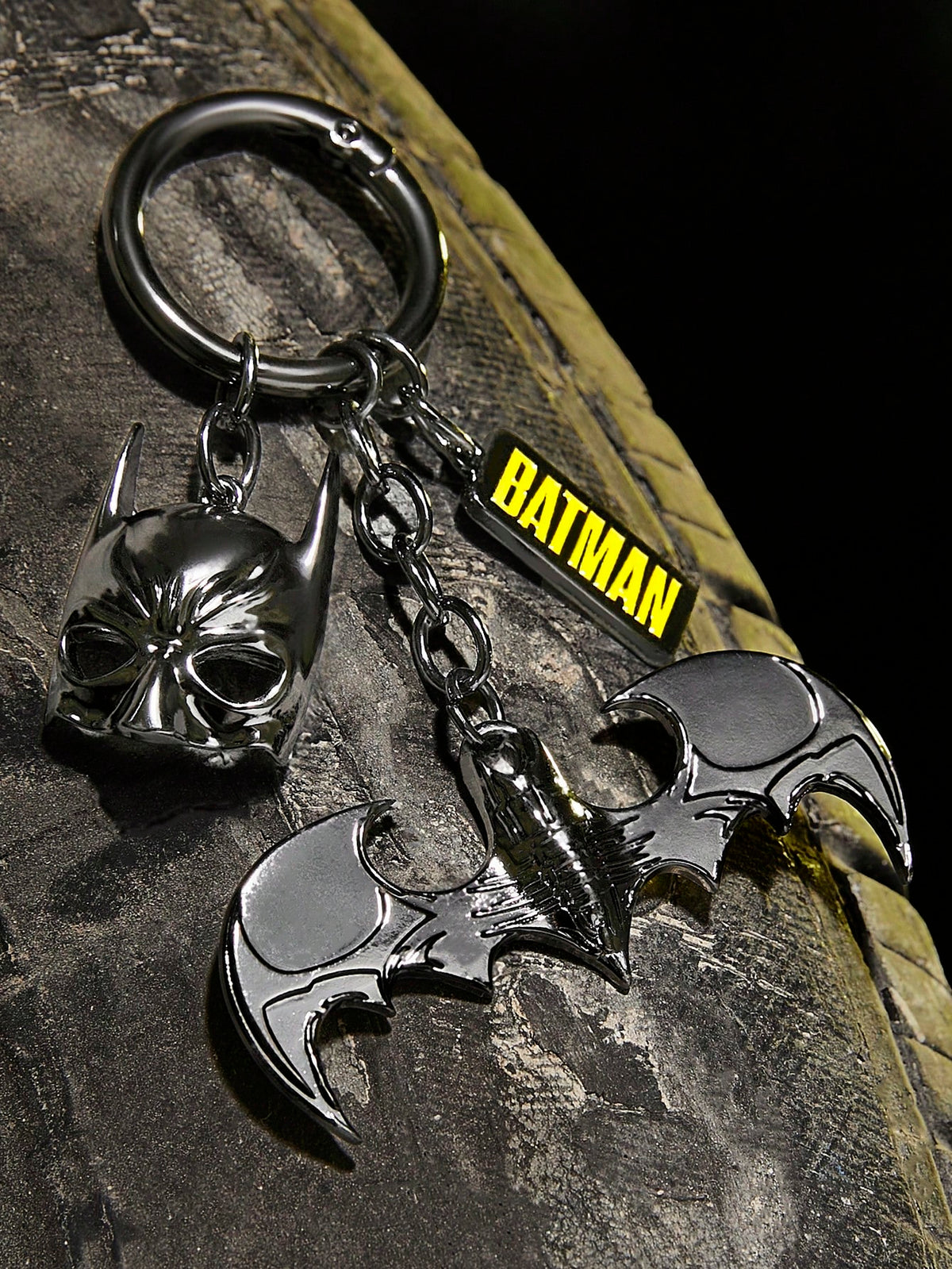 Batman Hero Mask & Bat Character Chain Keychain Bag Pendant