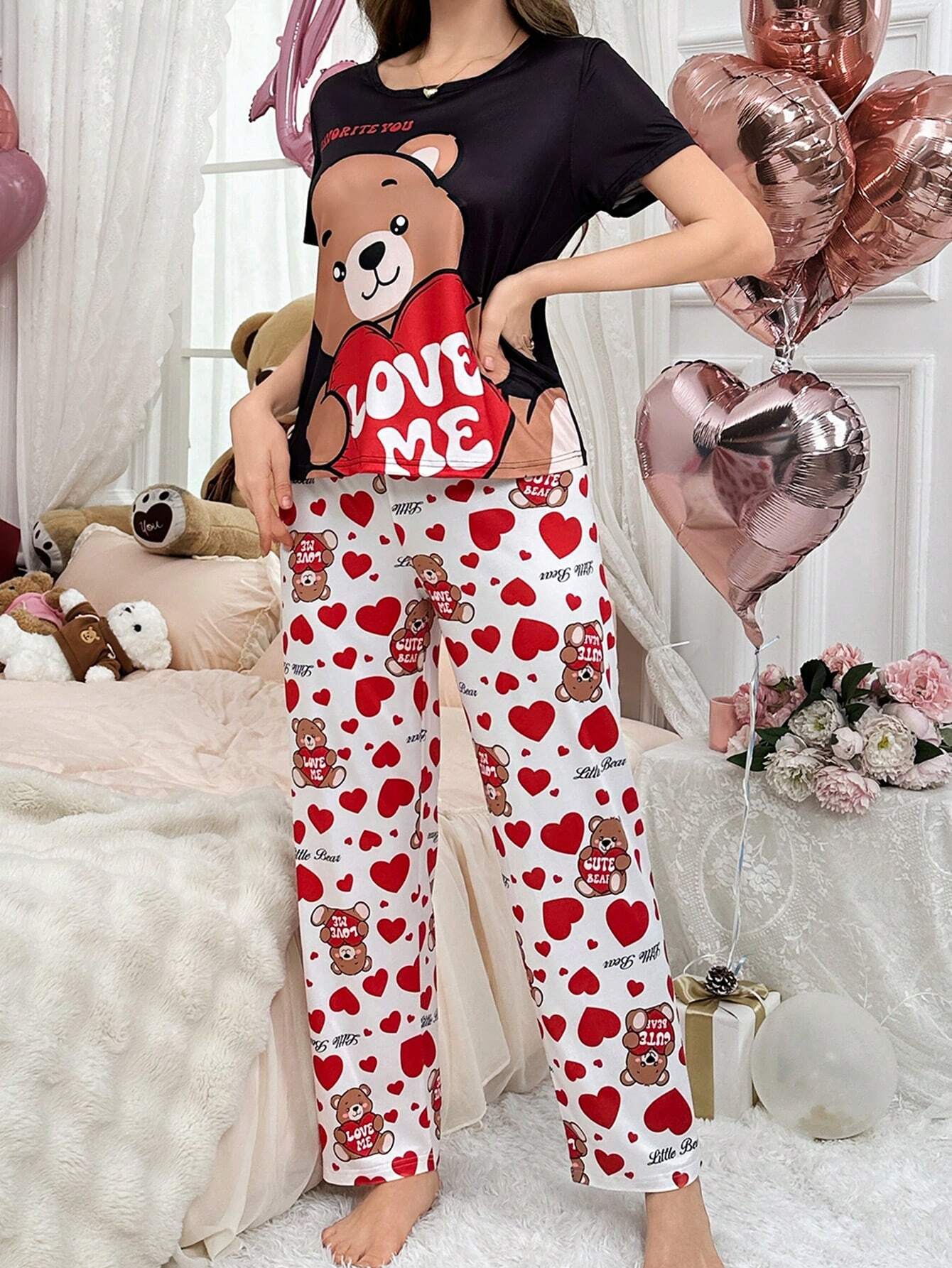 Women's Valentine's Day Heart Print Colorblock Short Sleeve Pajama Set