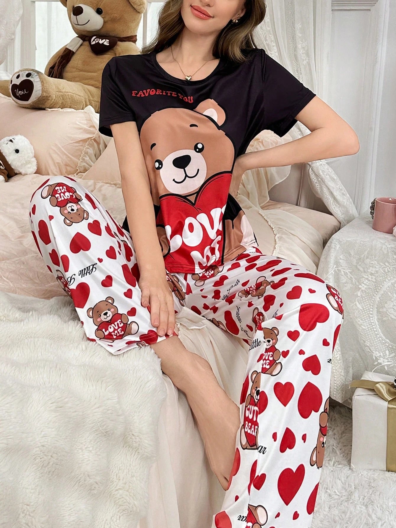 Women's Valentine's Day Heart Print Colorblock Short Sleeve Pajama Set