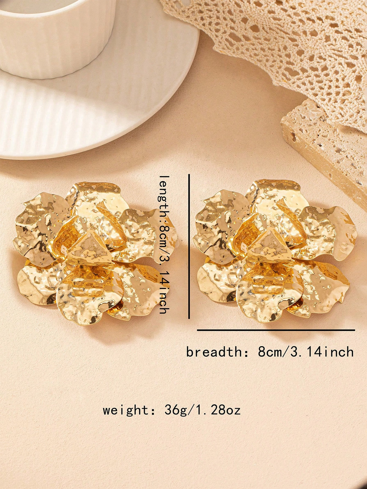 Women's Elegant Floral Textured Metal Flower Stud Earrings
