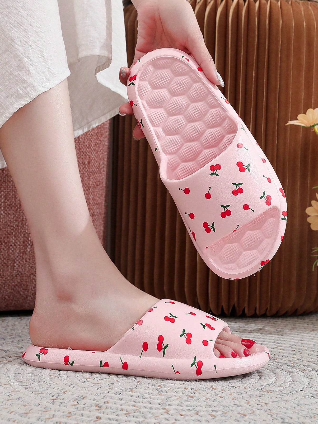Women's Soft Anti-Slip Cartoon Print Wedge Slide Slippers