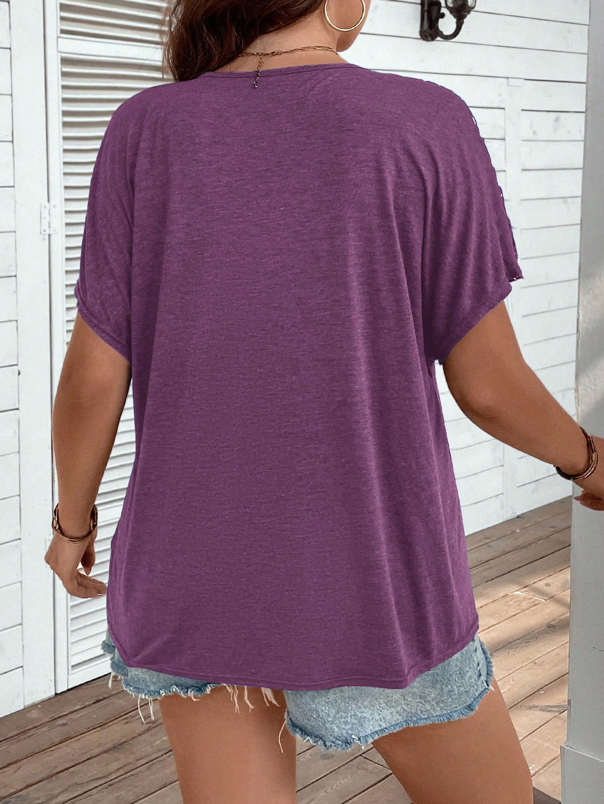 Women's Plus Size Casual Plain V-Neck Short Sleeve T-Shirt