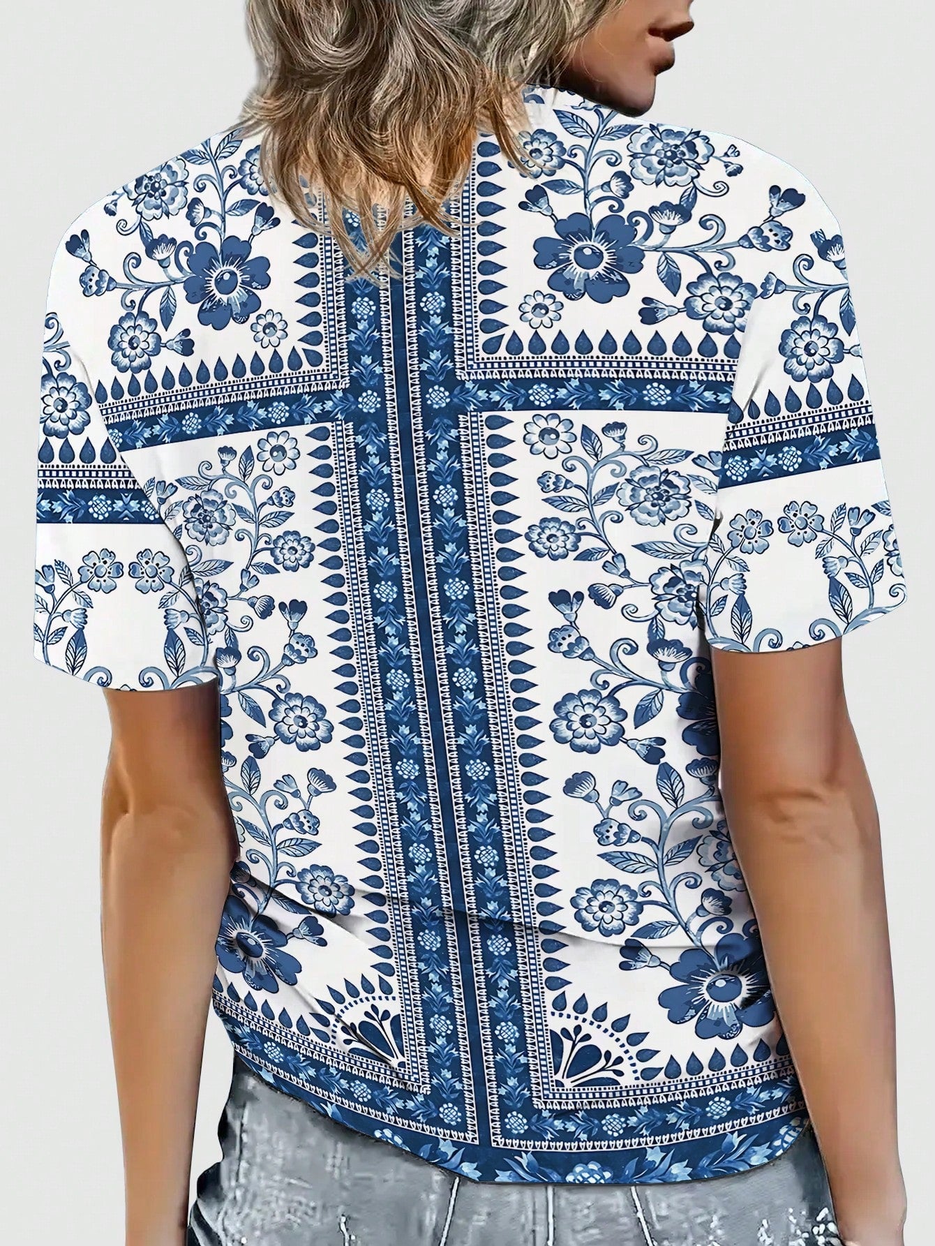 SHEIN LUNE Plus Size Floral Print Short Sleeve T-Shirt