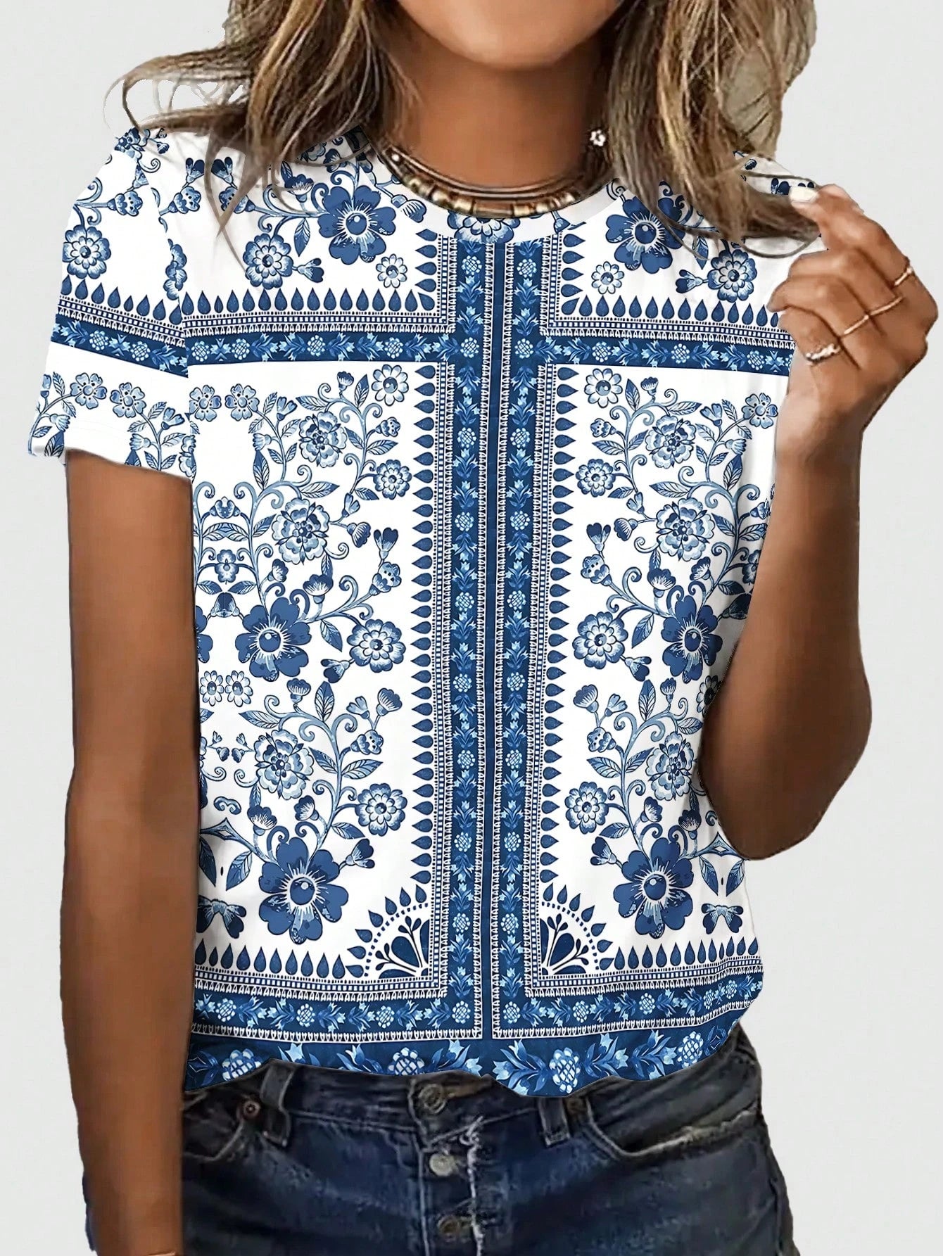 SHEIN LUNE Plus Size Floral Print Short Sleeve T-Shirt