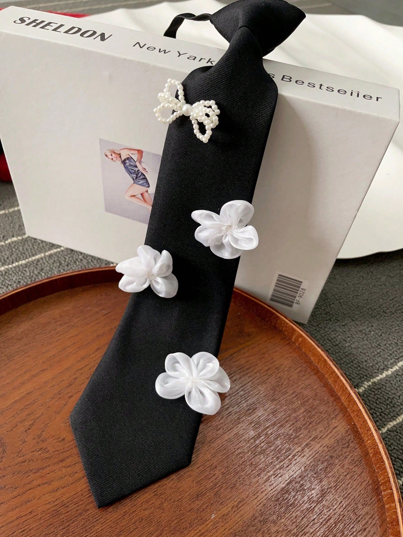 Women's Floral Faux Pearl Decor Bowknot Necktie