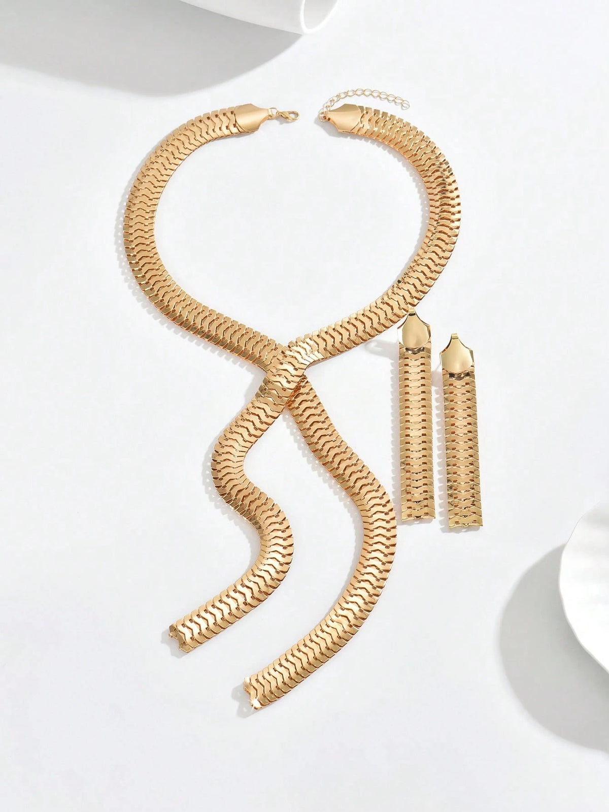 Women's Elegant Gold Y-Shaped Fringe Necklace and Earring Set