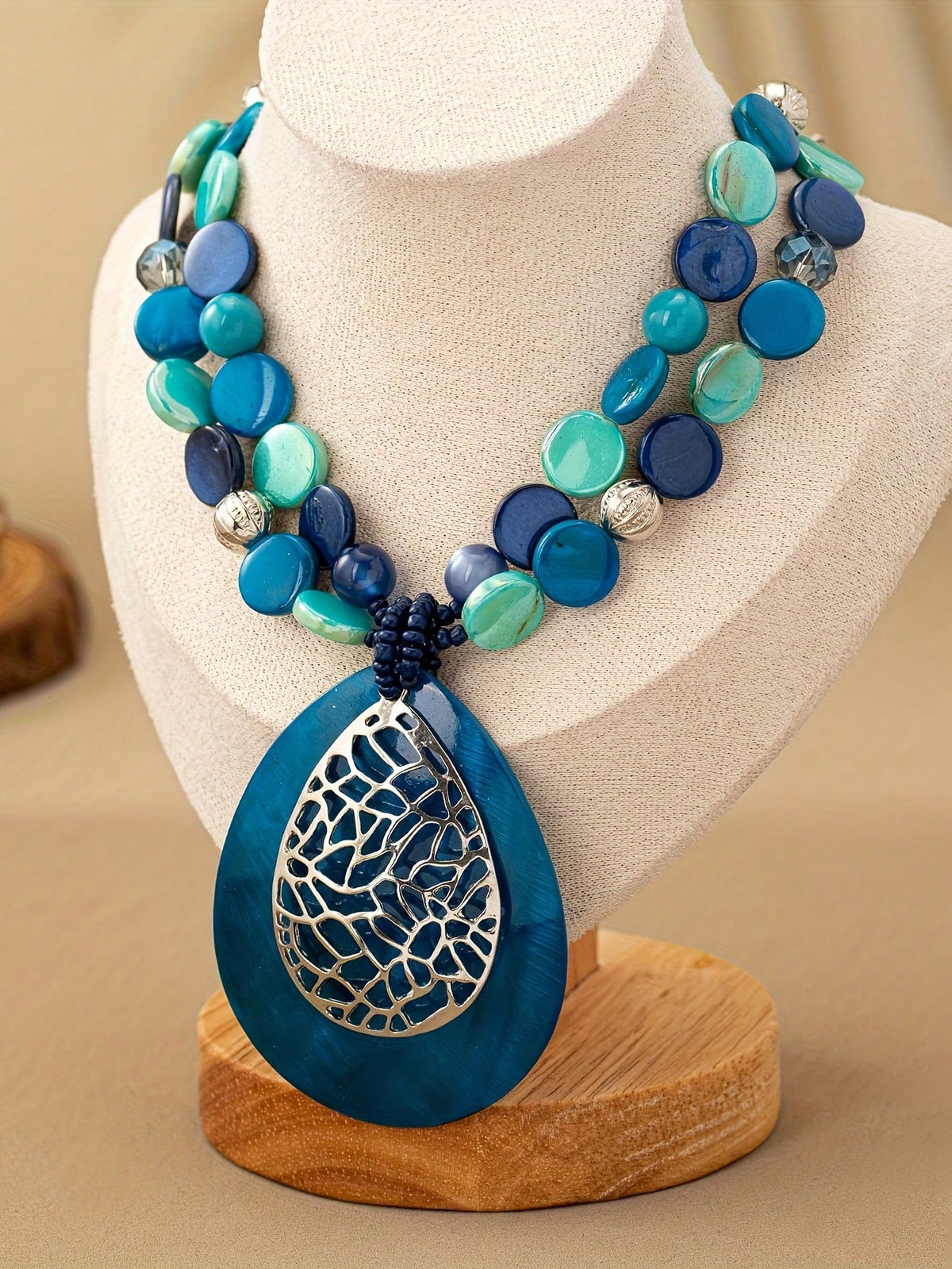 Women's Bohemian Teardrop Shell Geometric Pendant Necklace