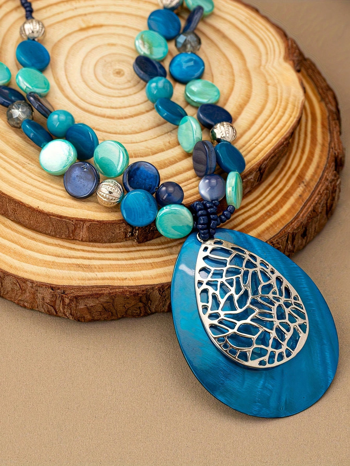 Women's Bohemian Teardrop Shell Geometric Pendant Necklace