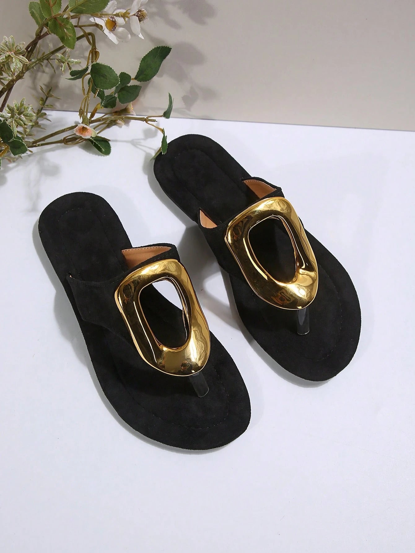 Women's Leopard Print Metal Buckle Flat Beach Flip Flop Sandals