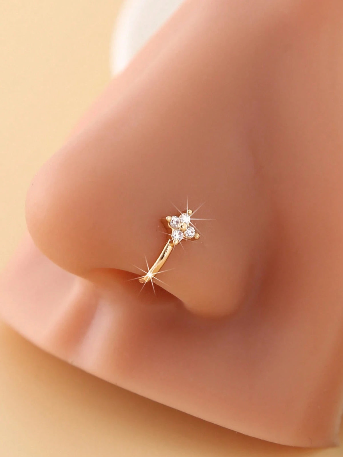 Women's Four-Leaf Clover Metal U-Shape Fake Nose Ring