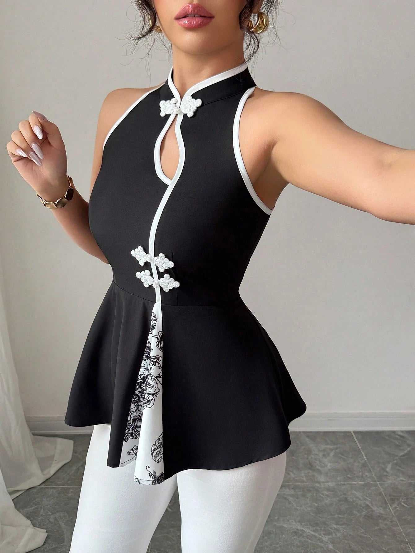 Women's Elegant Colorblock Stand Collar Sleeveless Peplum Blouse