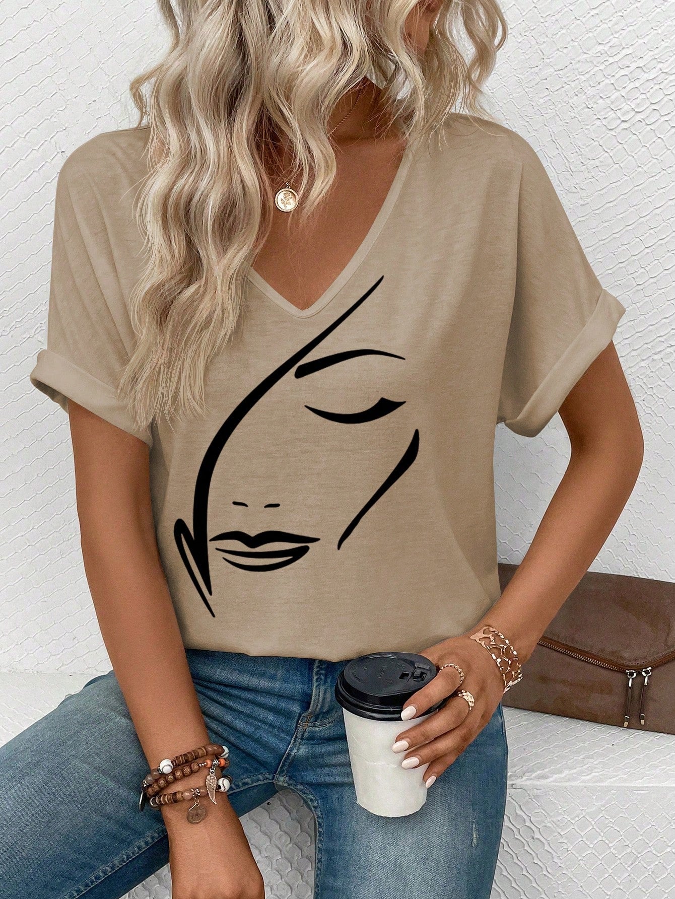 Women's Face Print V-Neck Short Sleeve Casual T-Shirt