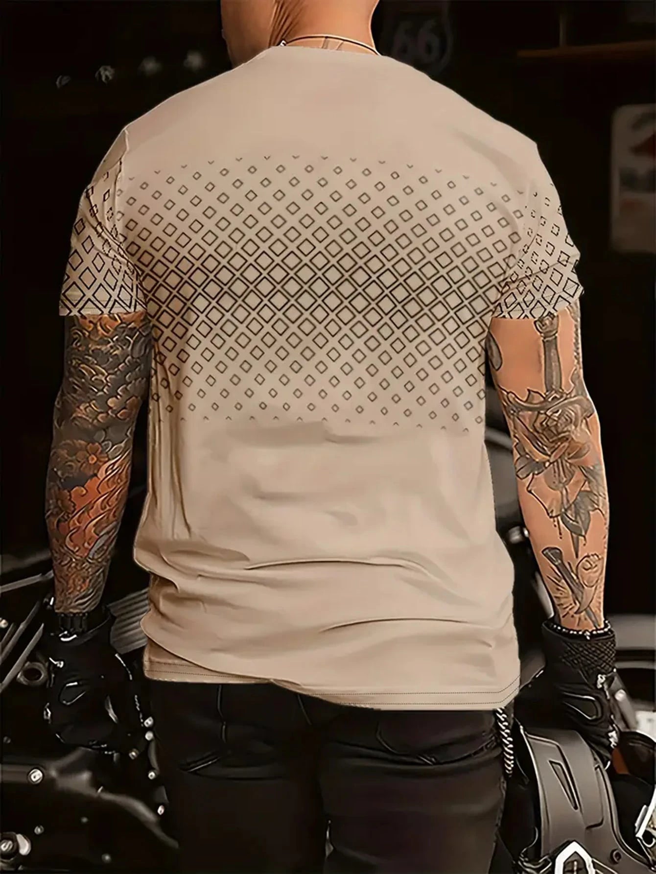 Men's Solid Color Round Neck Casual Polyester T-Shirt