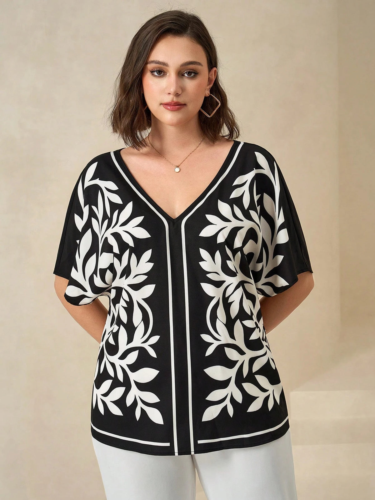 Chikora Plus Size V-Neck Floral Print Blouse Short Sleeve