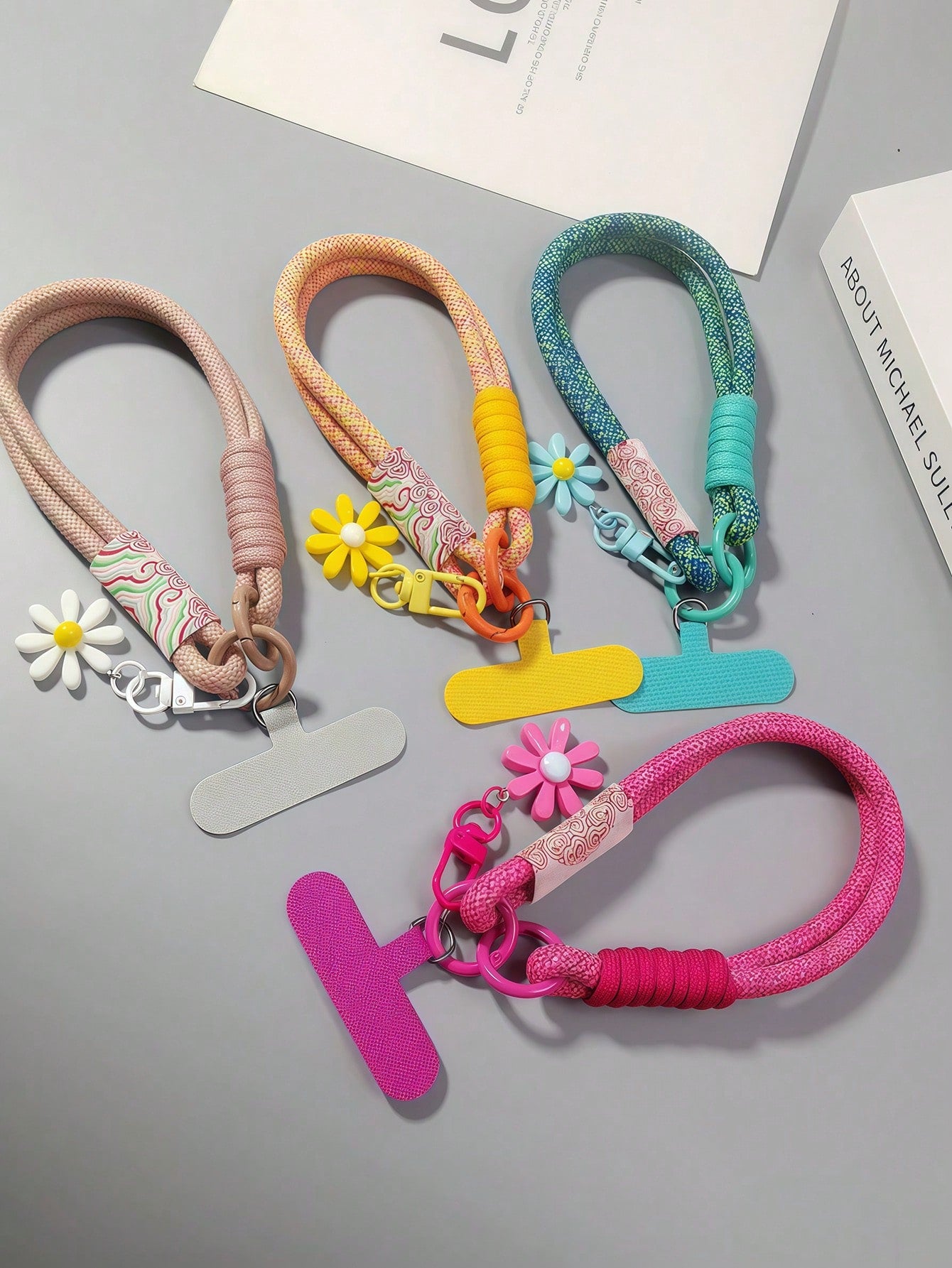 Daisy Decorative Woven Wrist Strap Phone Lanyard with Clip