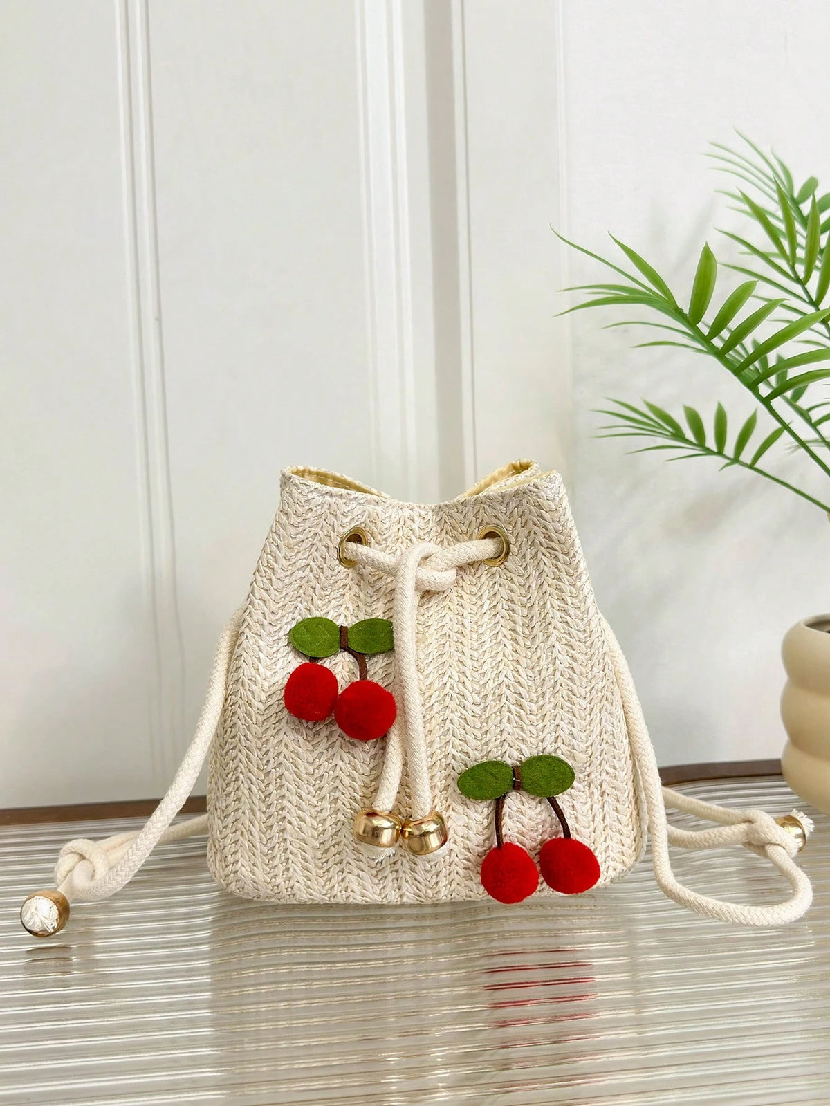 Women's Fashion Strawberry Applique Drawstring Straw Crossbody Bucket Bag