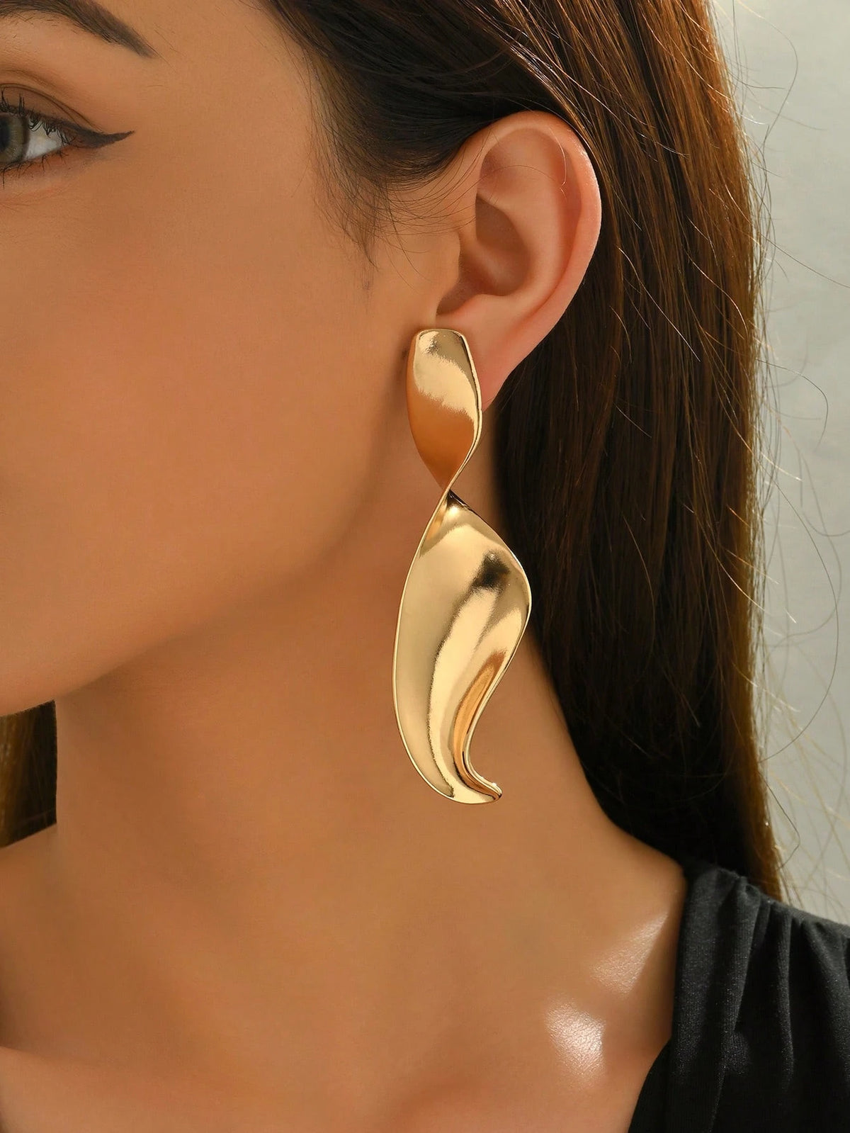 Women's Geometric Gold Metallic Long Dangle Earrings