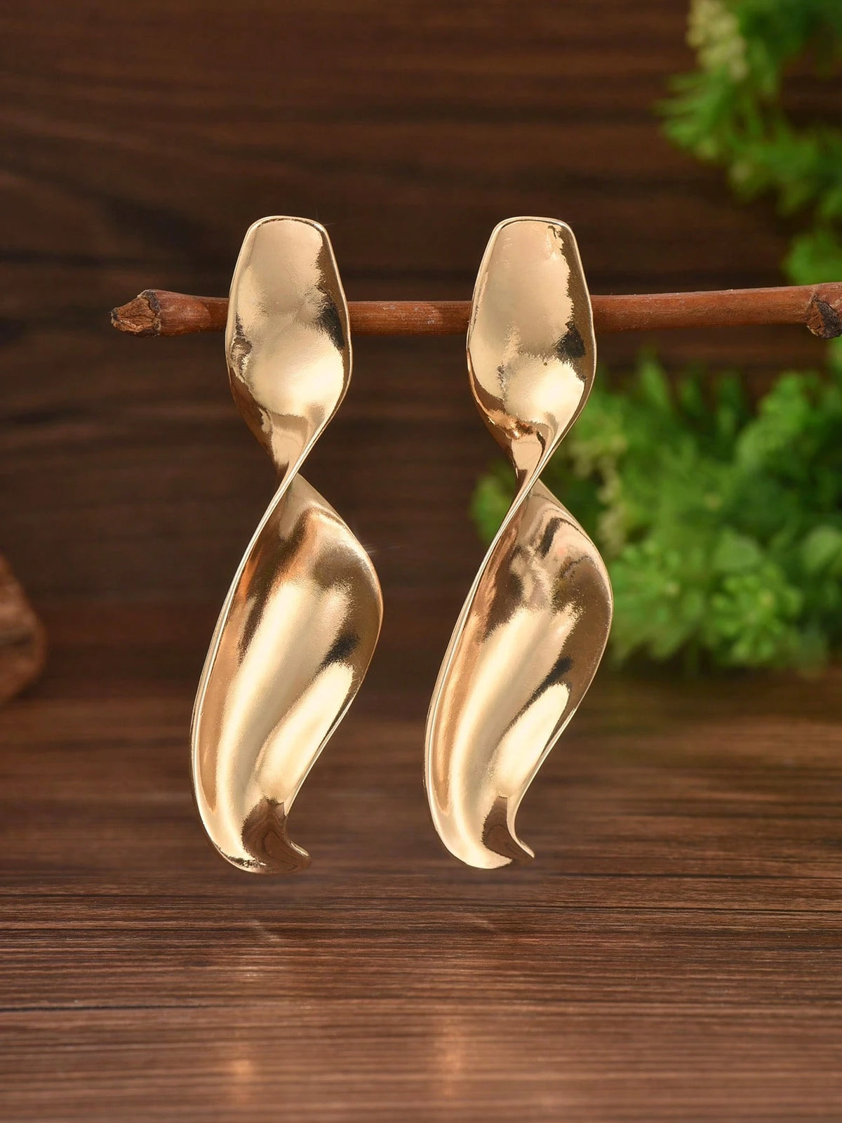 Women's Geometric Gold Metallic Long Dangle Earrings