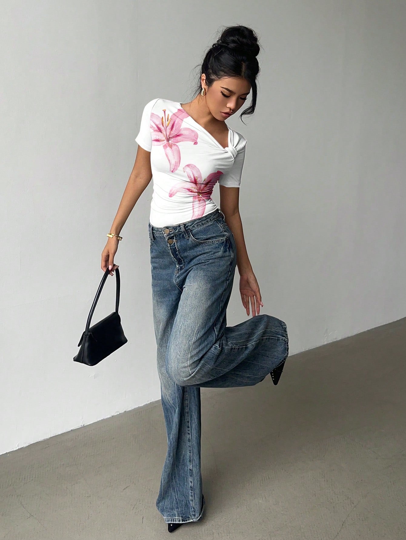 Women's Asymmetric Collar Ruched Short Sleeve Casual T-Shirt