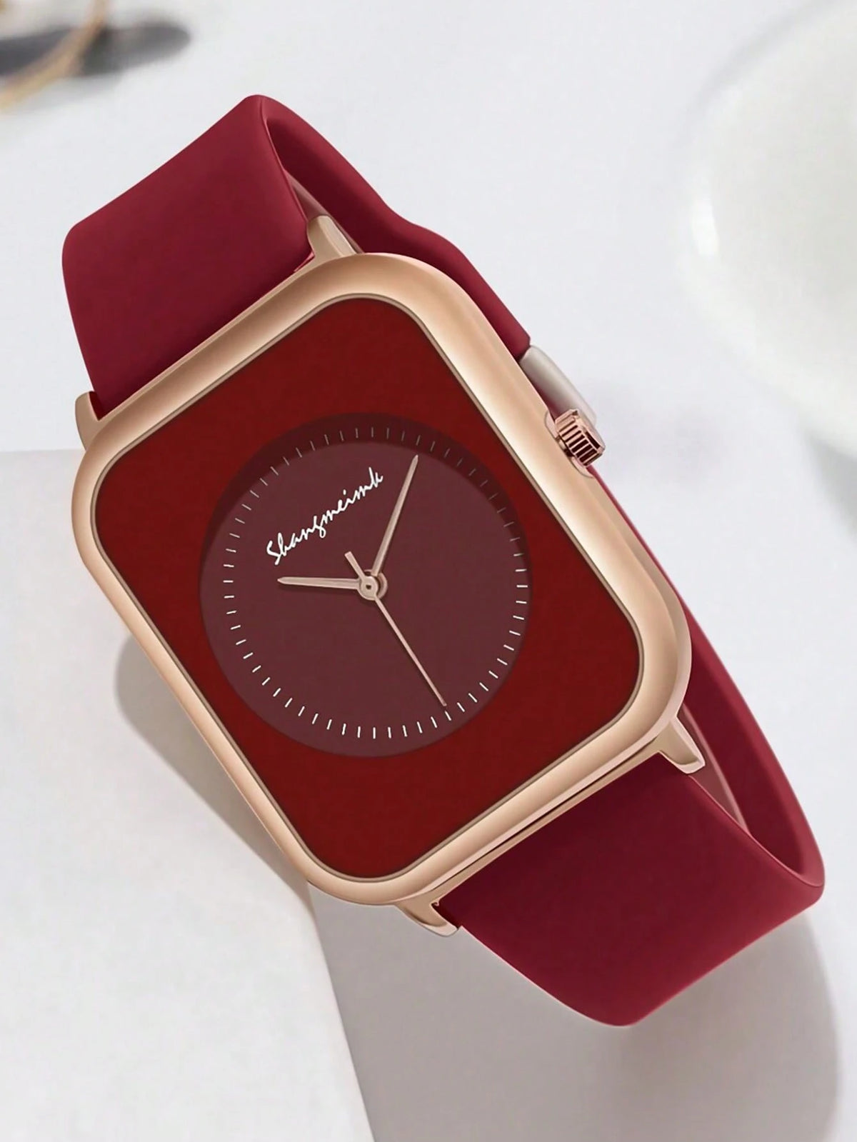 Women's Elegant Rectangular Dial Silicone Quartz Watch