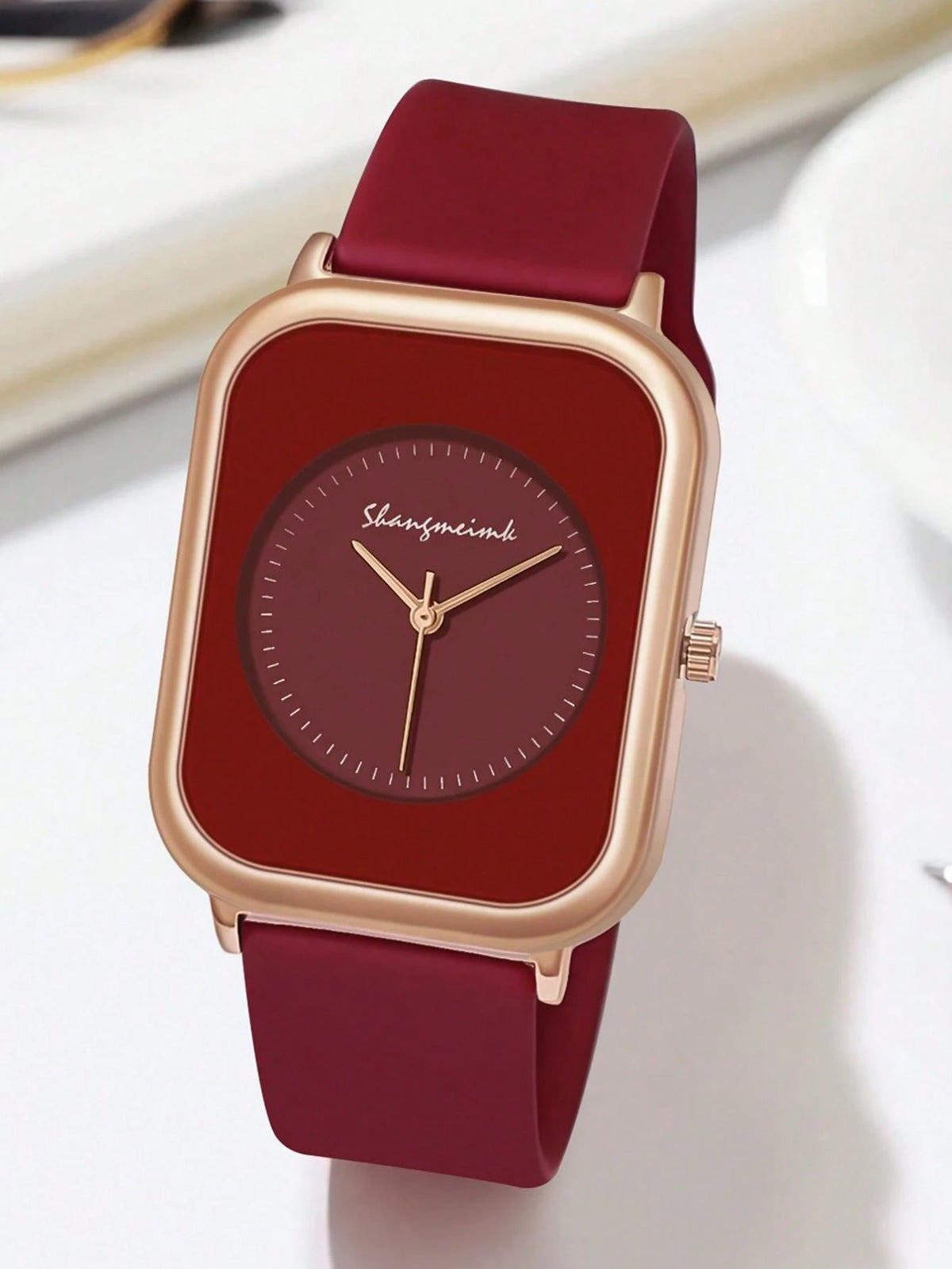 Women's Elegant Rectangular Dial Silicone Quartz Watch