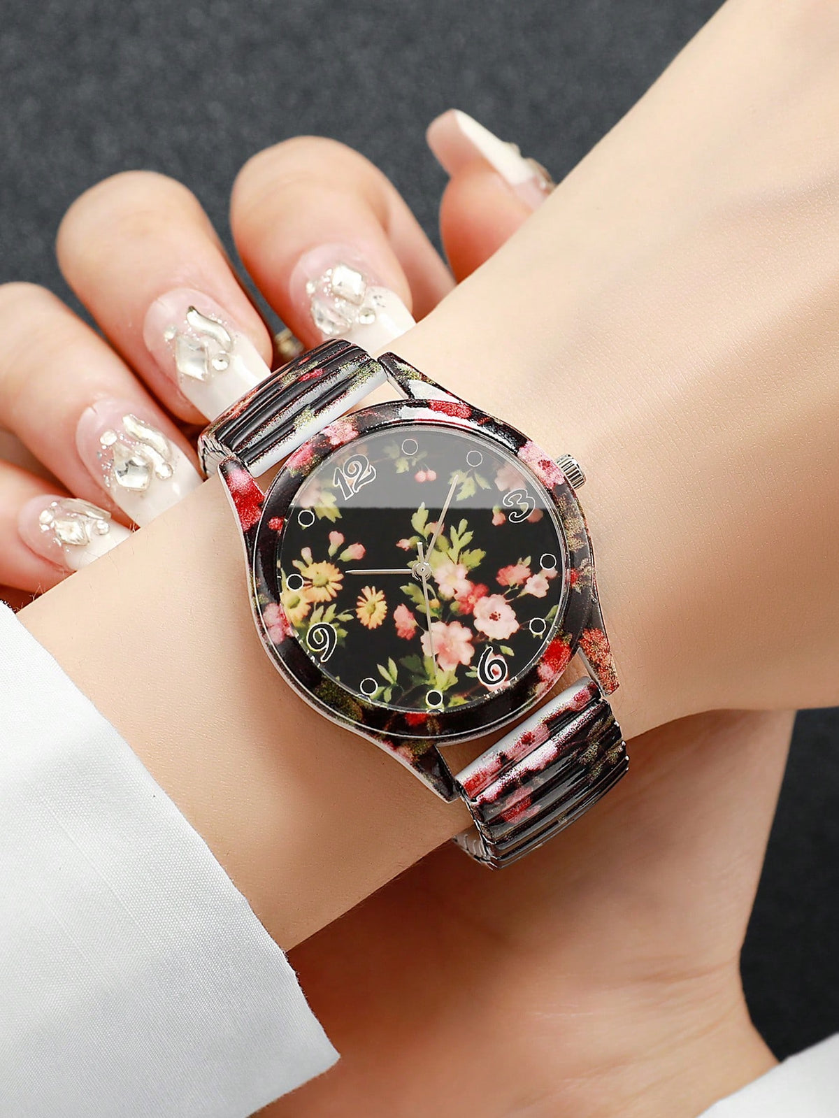 Women's Elastic Band Flower Dial Quartz Wrist Watch