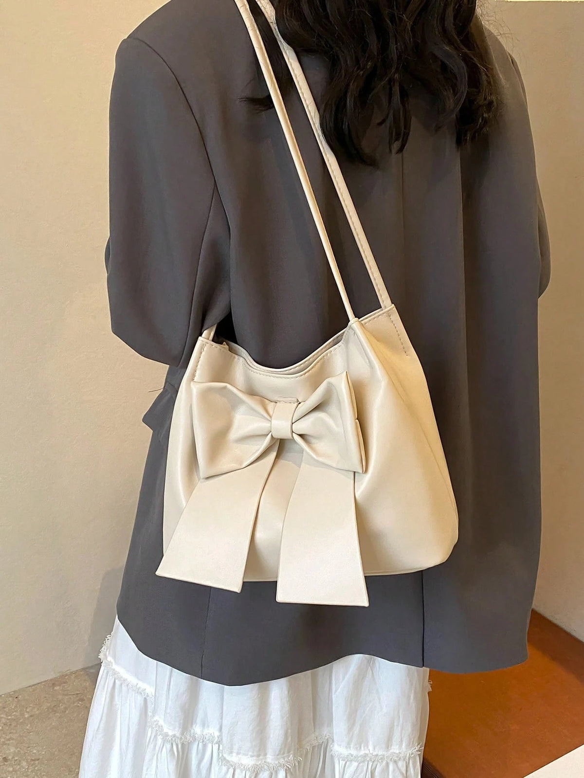 Women's Elegant Bow Decor PU Leather Shoulder Tote Bag