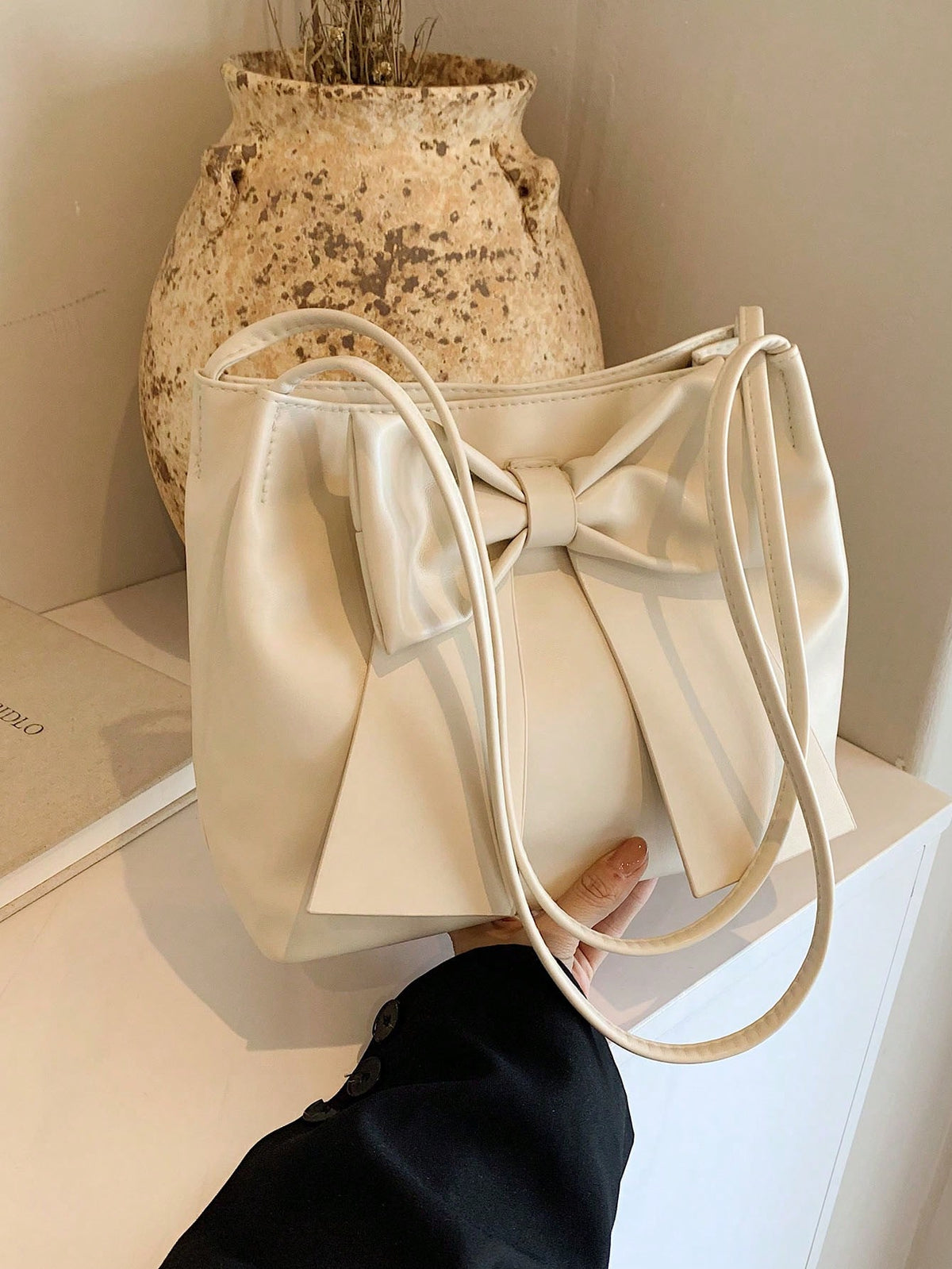 Women's Elegant Bow Decor PU Leather Shoulder Tote Bag