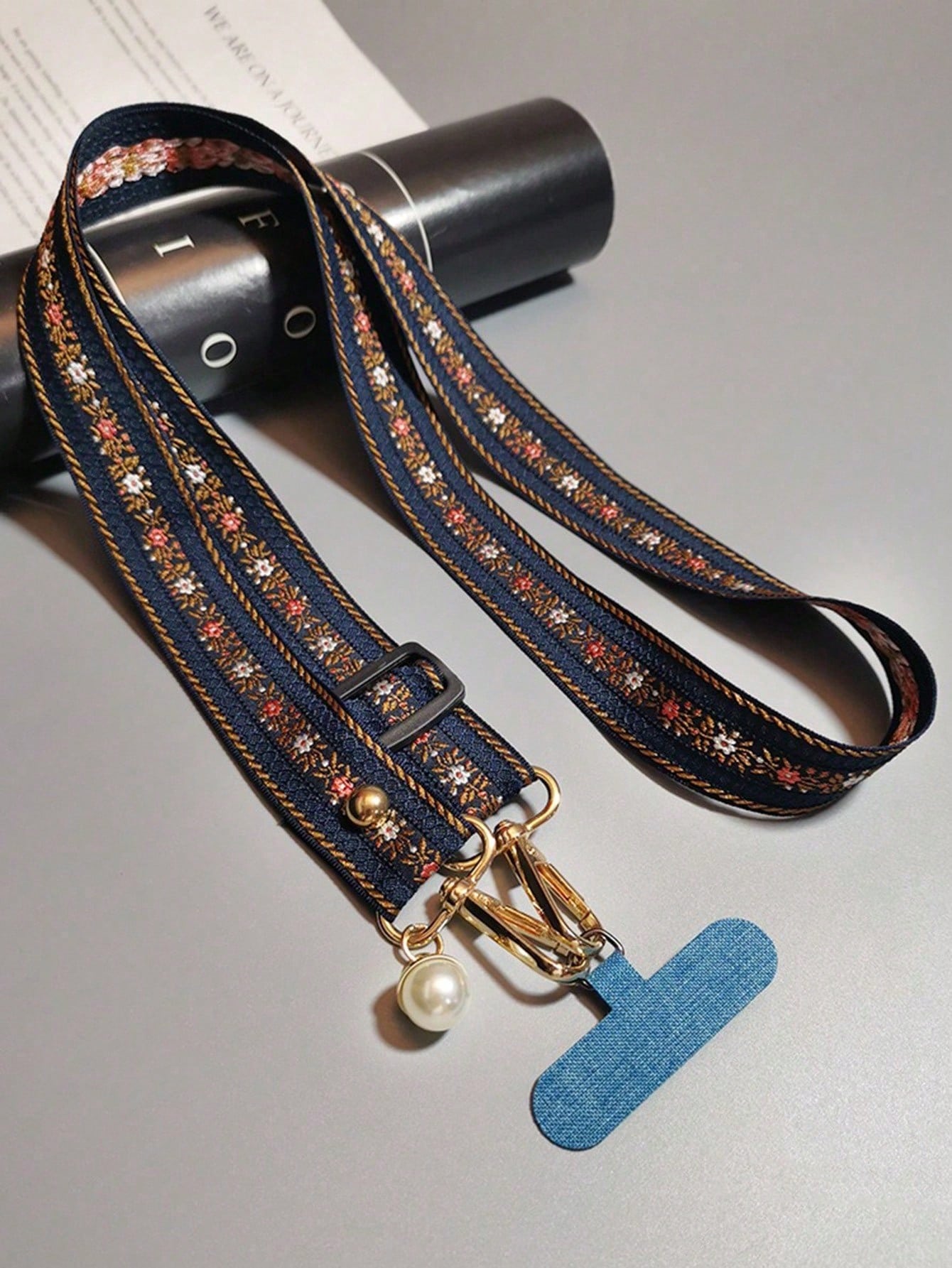 Cute Floral Crossbody Phone Lanyard Rope with Pearl Pendant