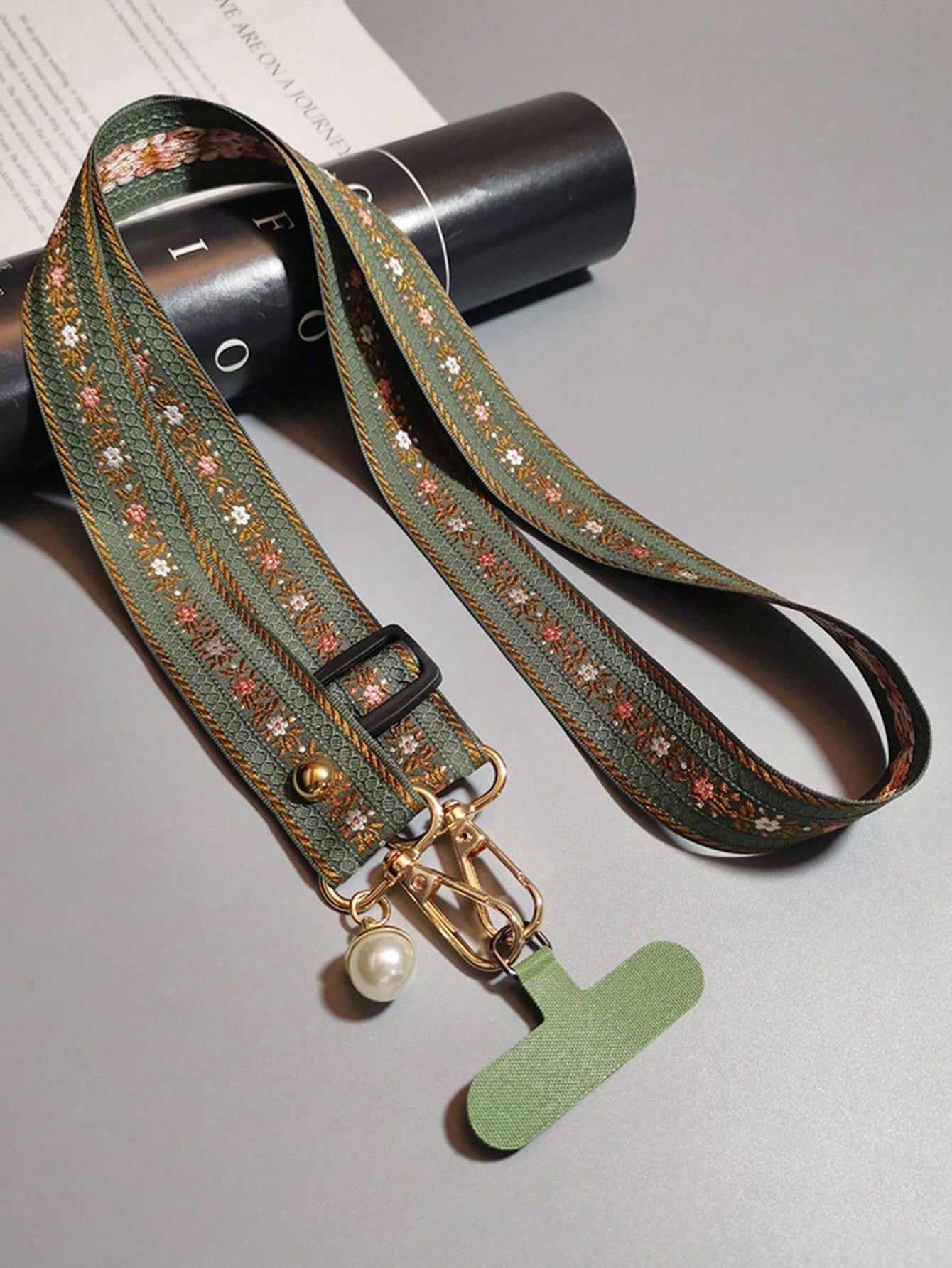 Cute Floral Crossbody Phone Lanyard Rope with Pearl Pendant
