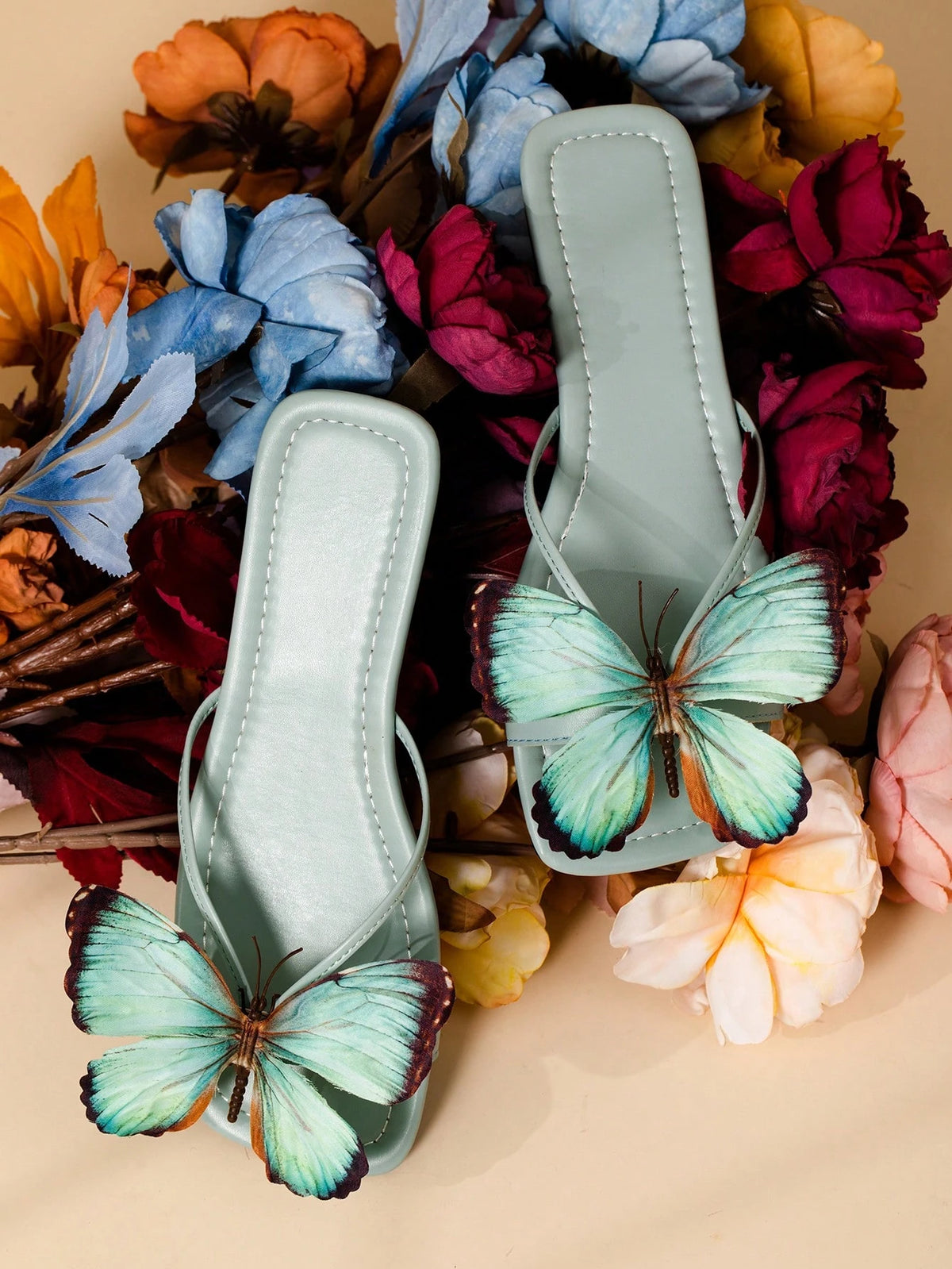 Women's Bohemian Floral Butterfly Flat Sandals