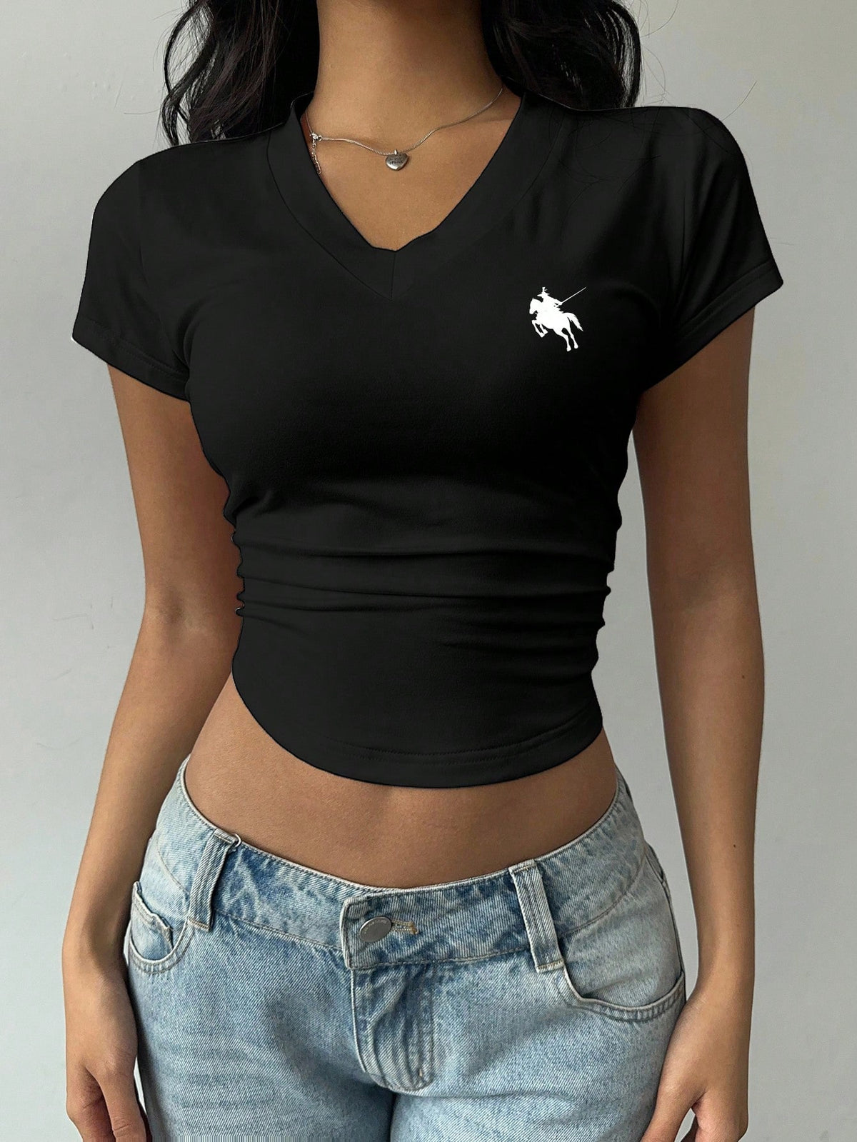 Women's Casual Horse Graphic Ruched V-Neck Crop T-Shirt