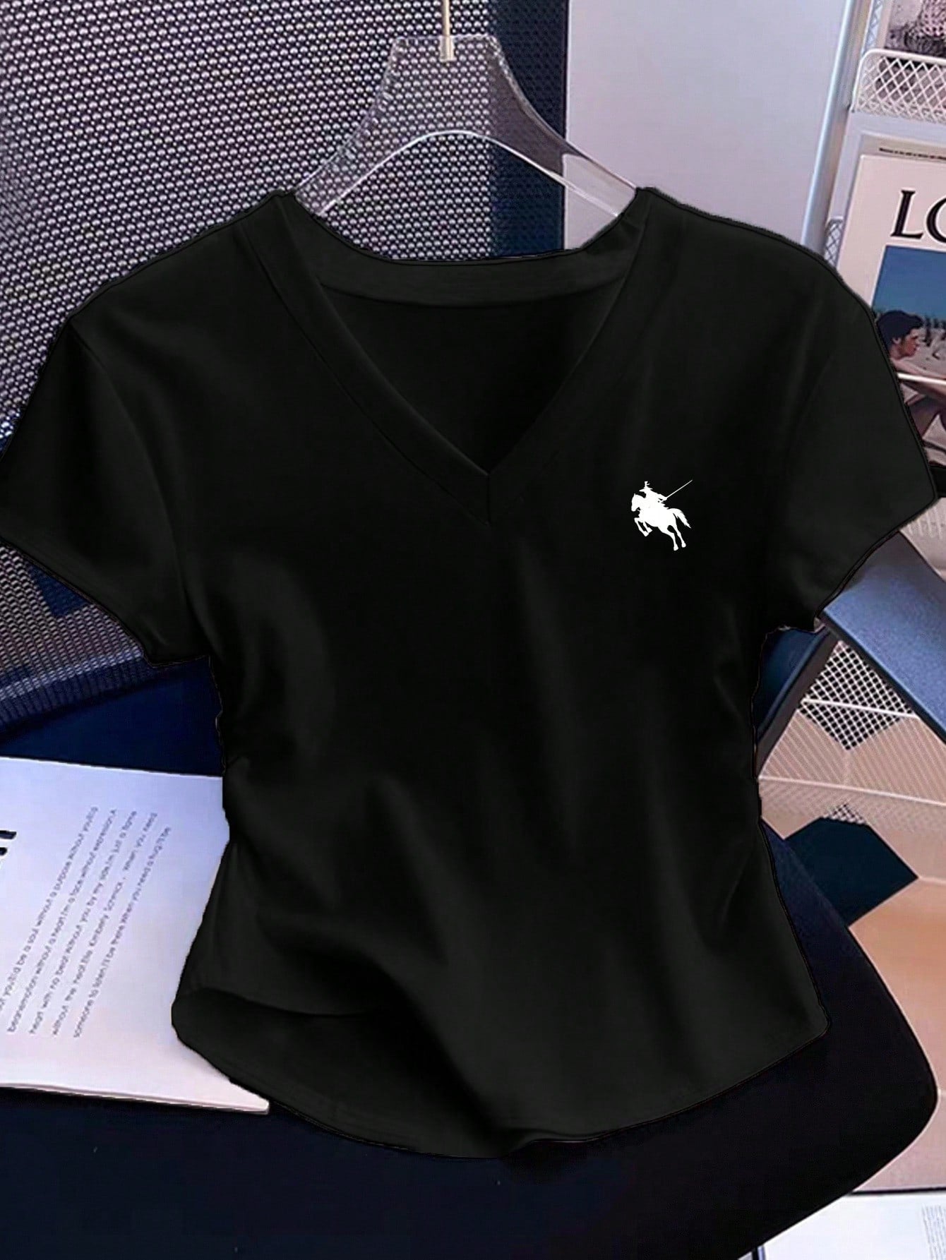Women's Casual Horse Graphic Ruched V-Neck Crop T-Shirt