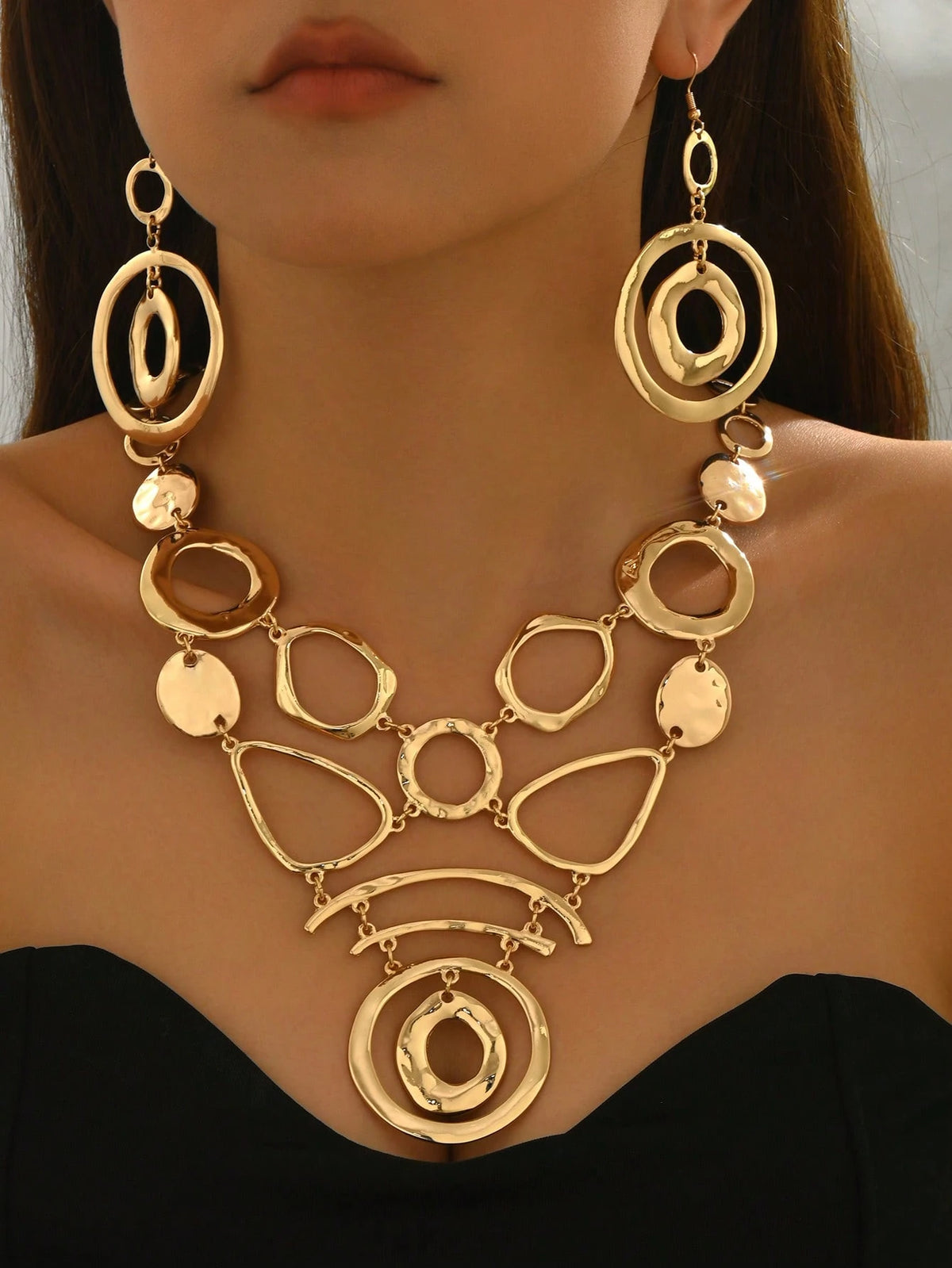 Women's Asymmetrical Geometric Metal Necklace and Earrings Set